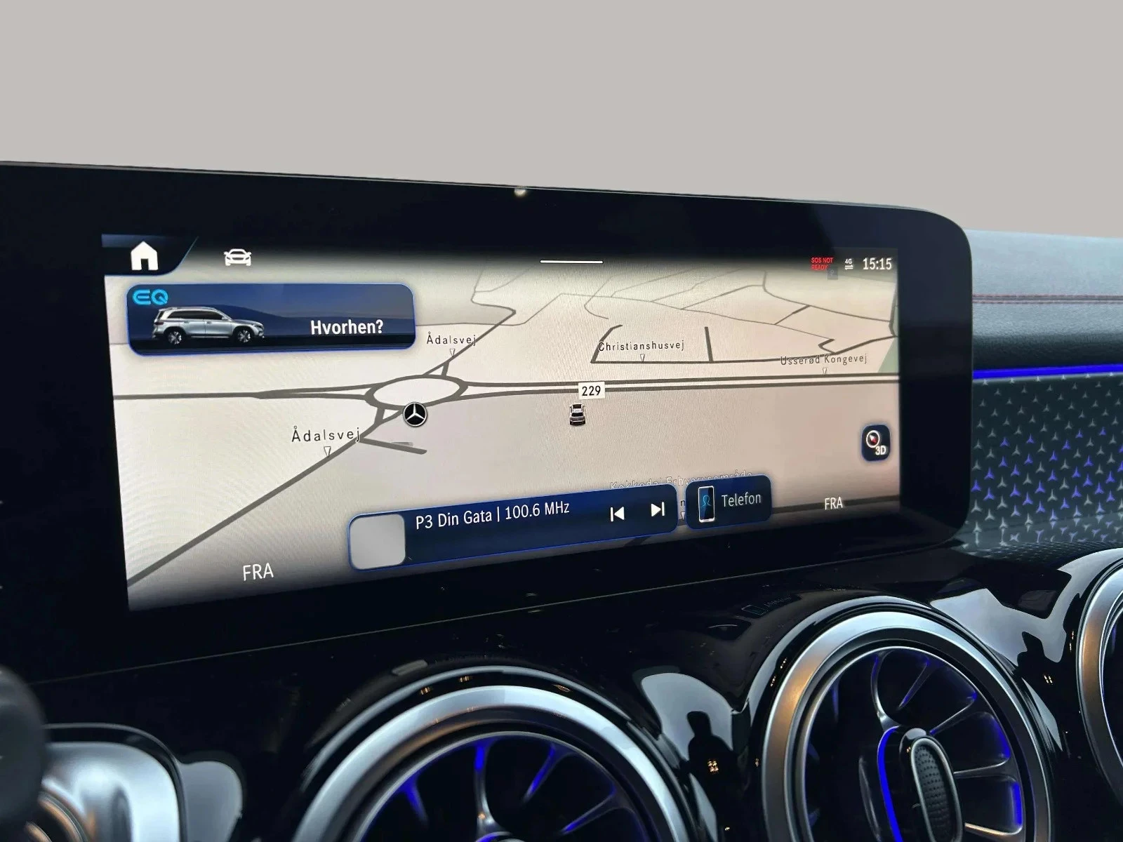 Mercedes-Benz-EQB-image-15