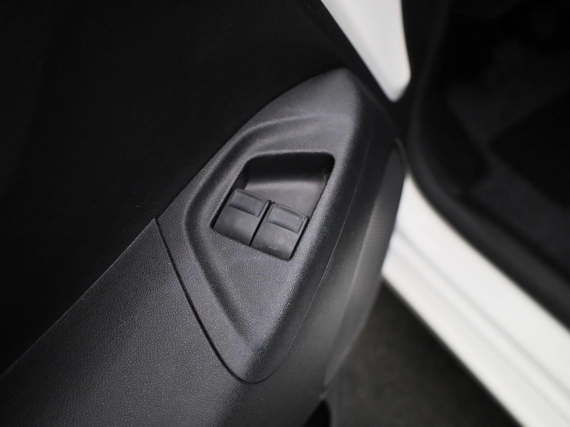 Peugeot-108-image-21