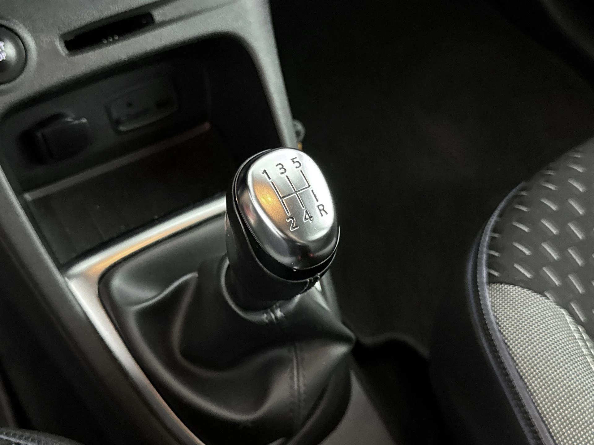 Renault-Captur-image-13