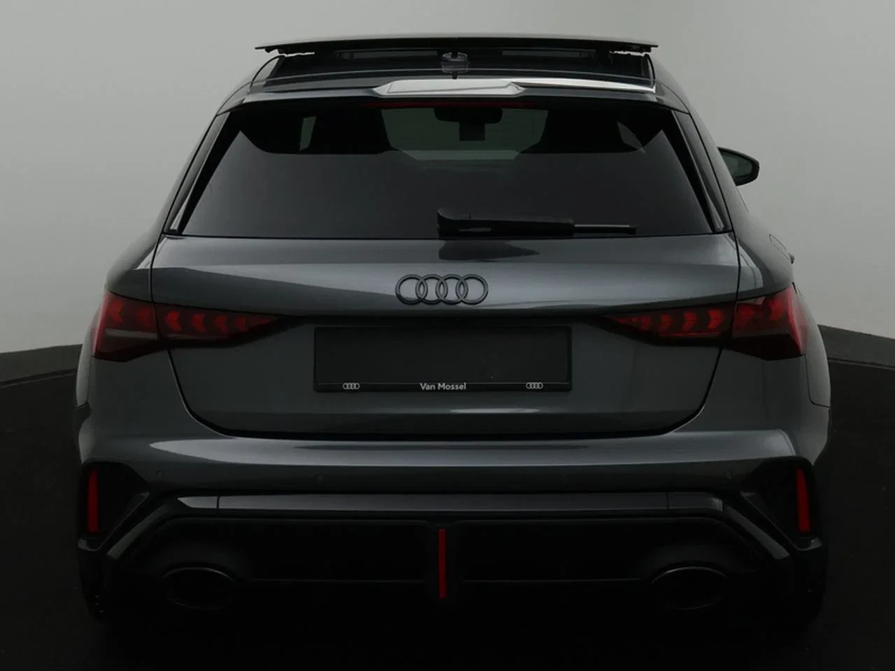 Audi-RS3-image-13