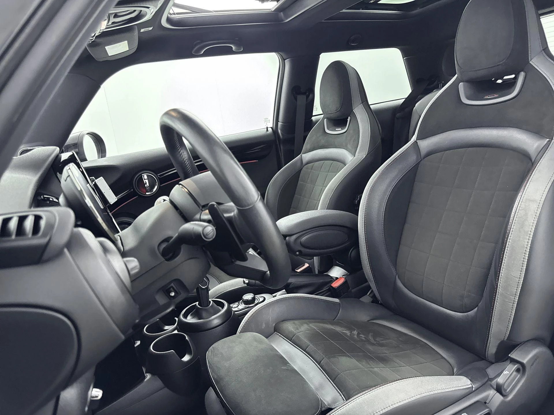 MINI-Cooper S-image-29