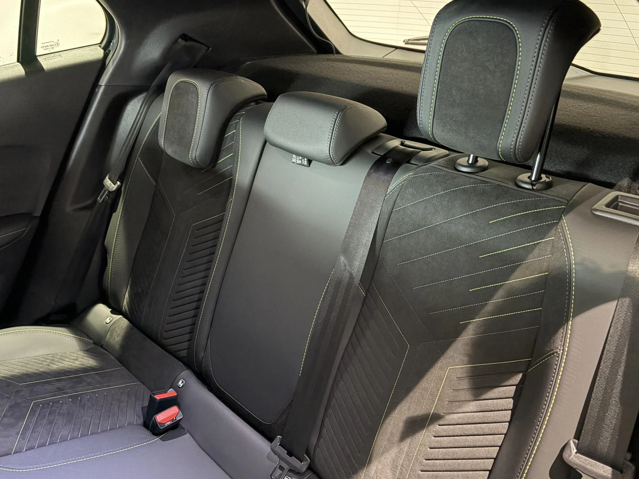 Peugeot-2008-image-8