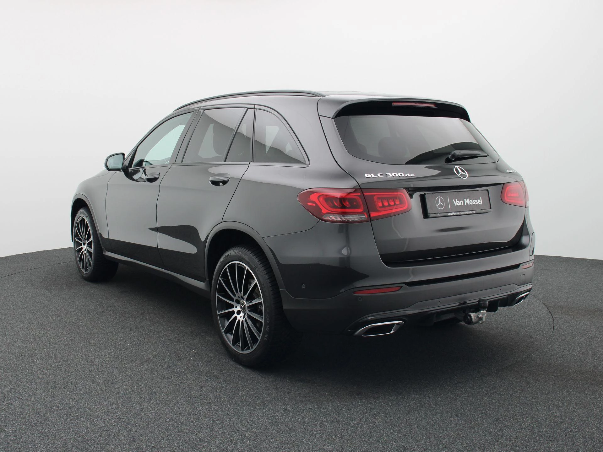 Mercedes-Benz GLC 300 de 4M PHEV + AMG LINE + NIGHTPACK - TREKHAAK -
