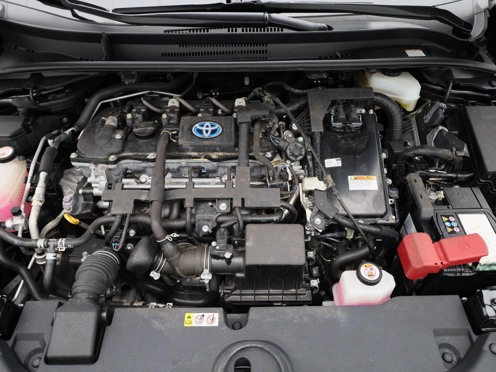 Toyota Corolla 1.8 Hybrid Business Plus