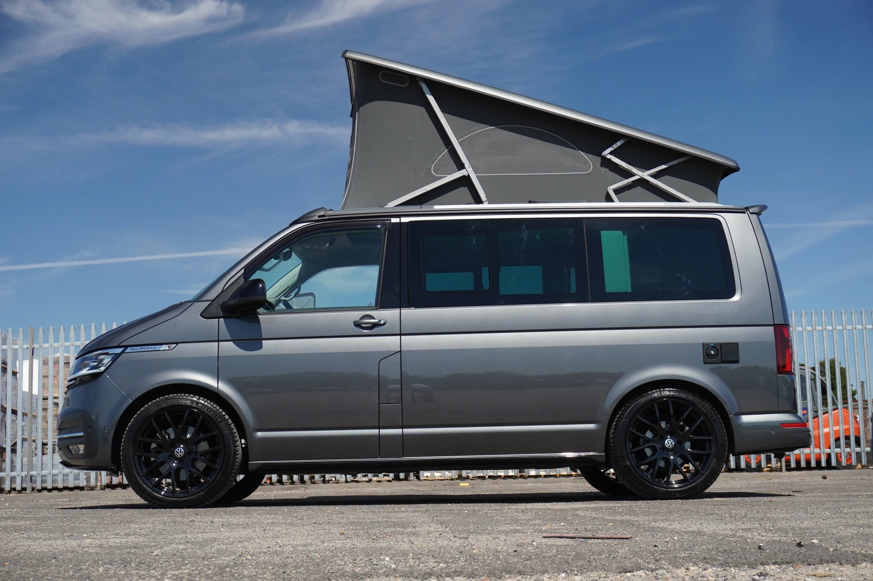 Volkswagen-California-image-40