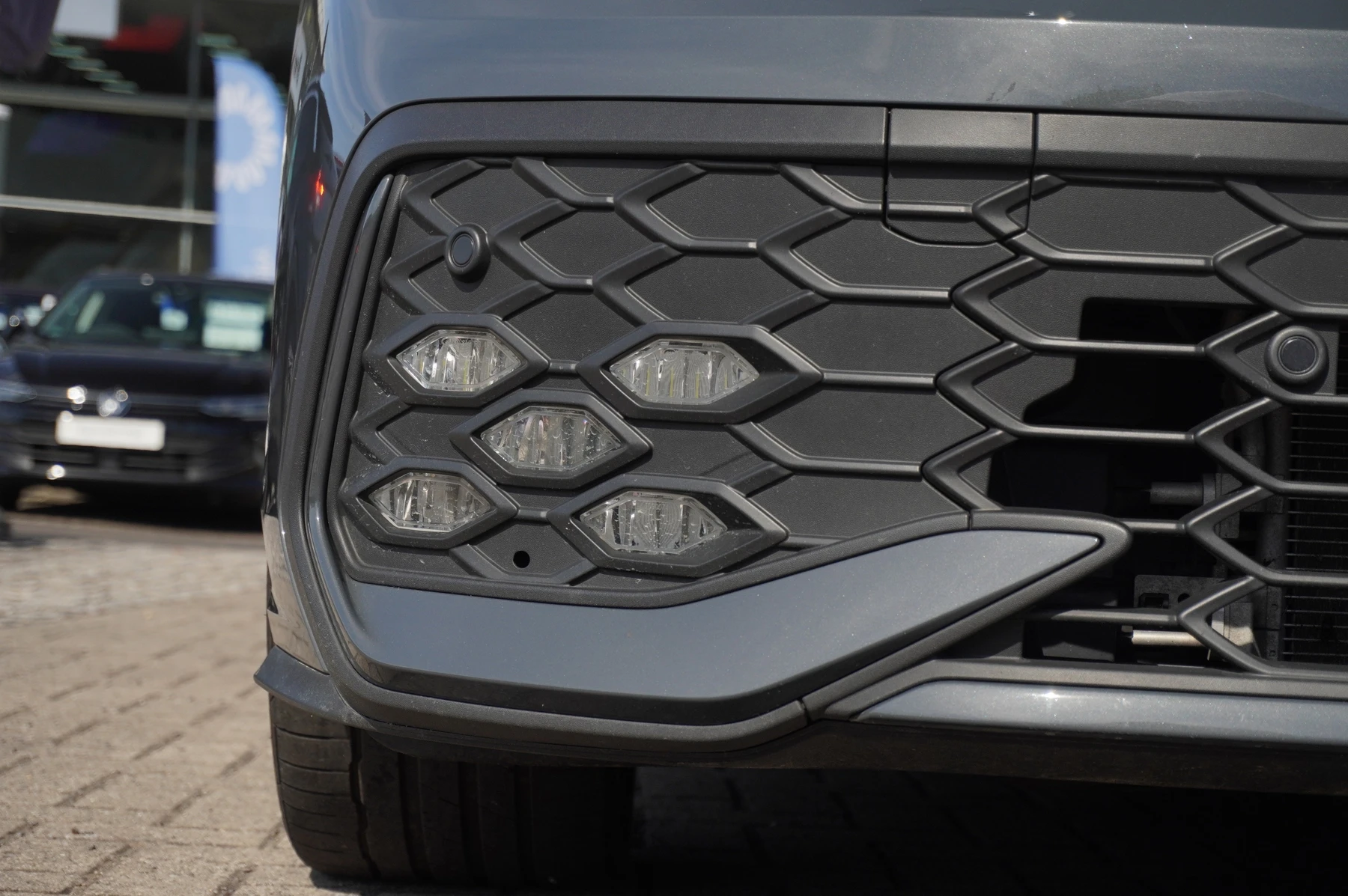 Volkswagen-Golf-image-39