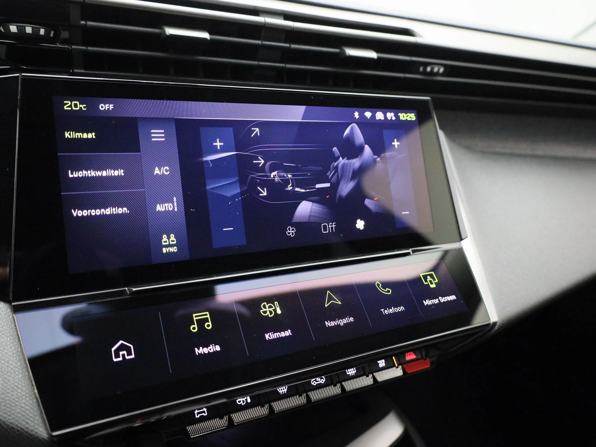 Peugeot-308-image-23