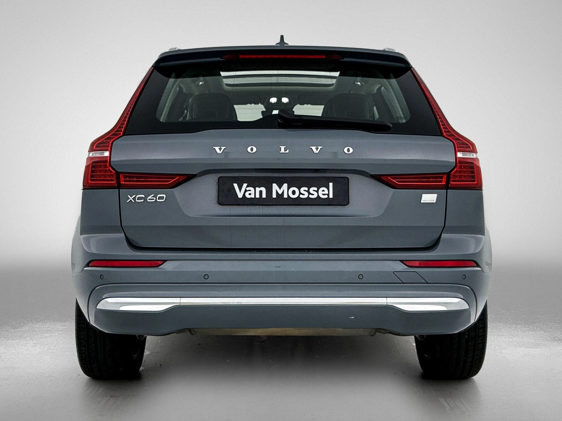 Volvo-XC60-image-2