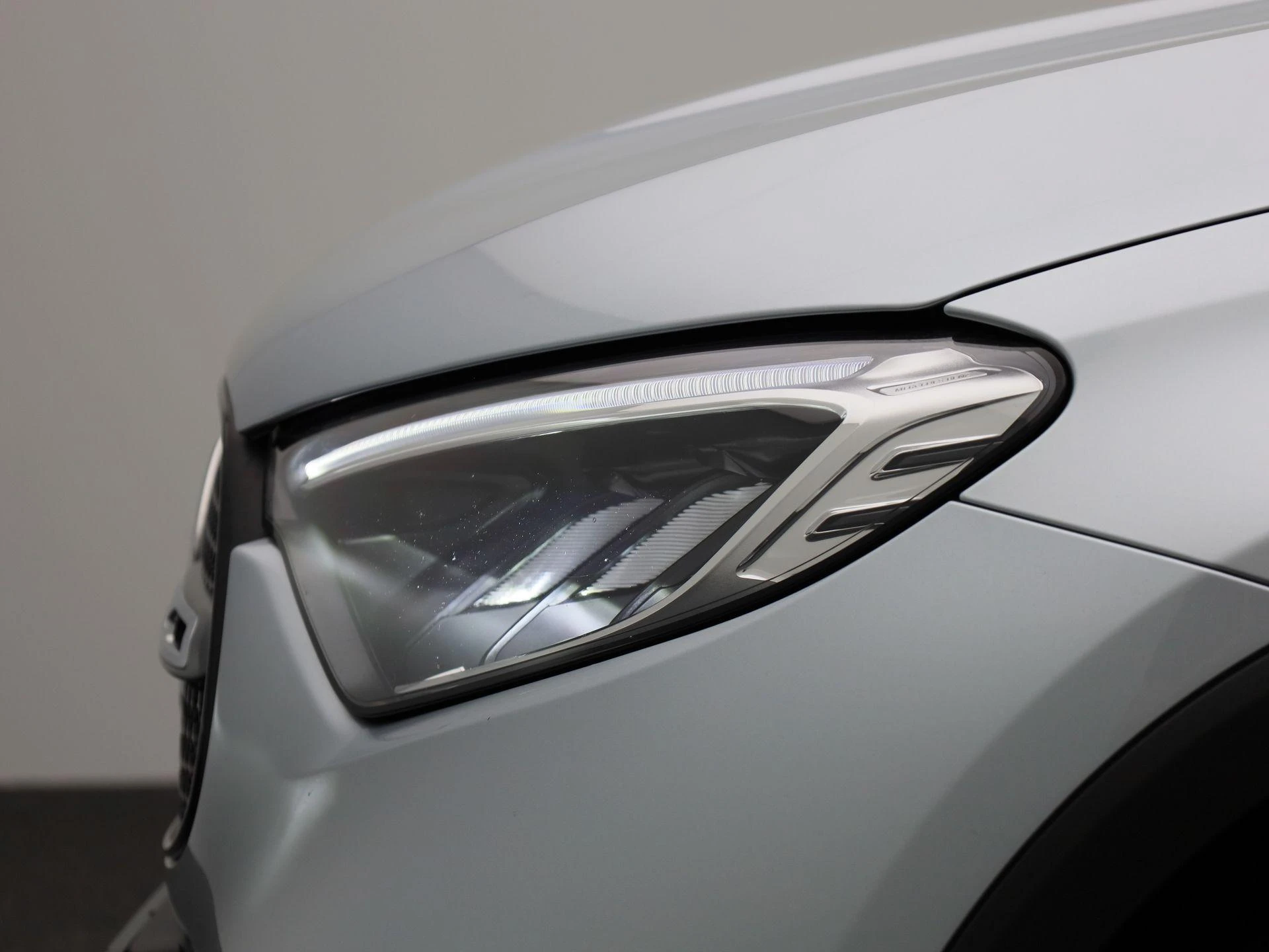 Mercedes-Benz-GLC-image-15