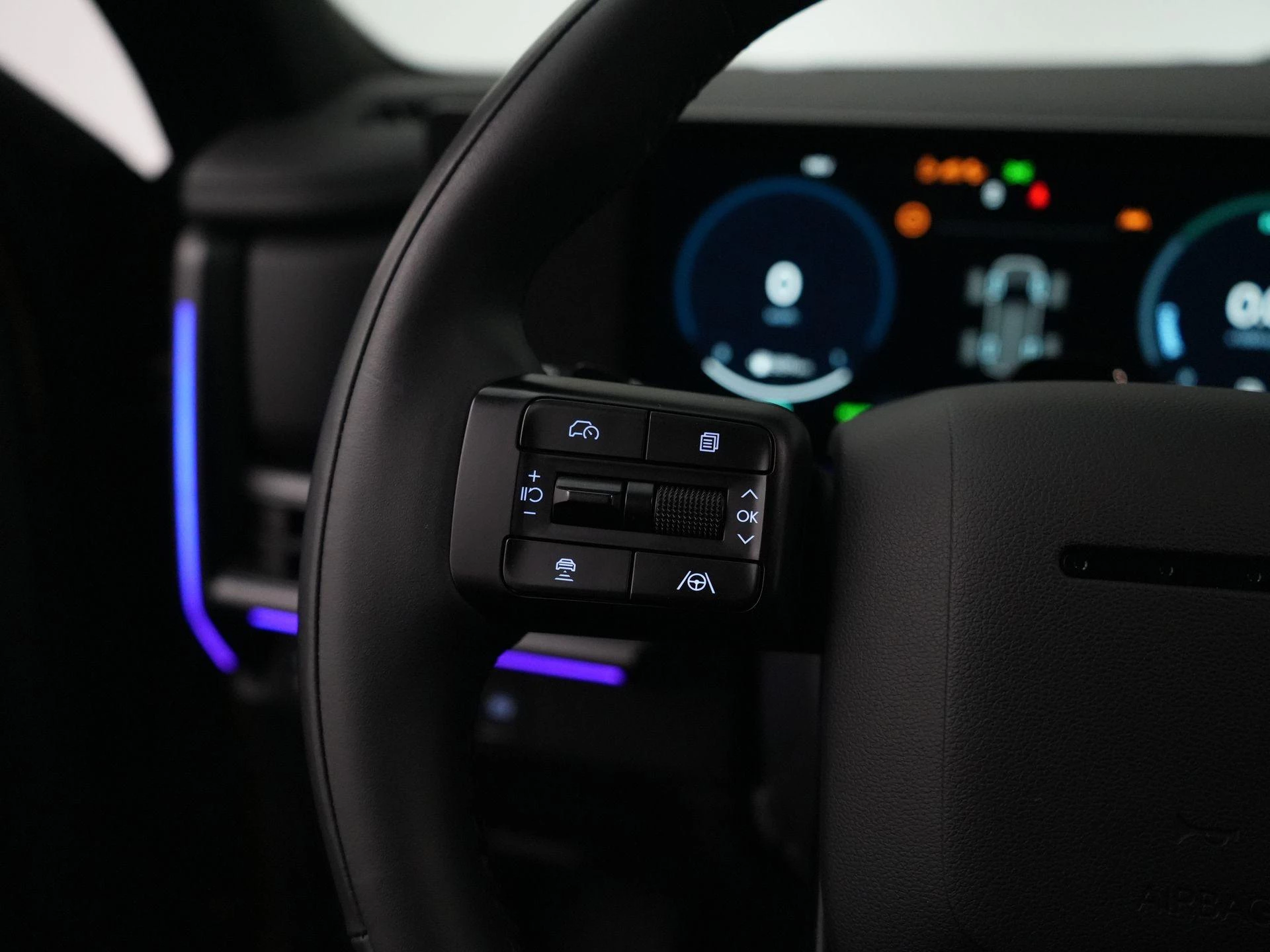 Hyundai-Santa Fe-image-14