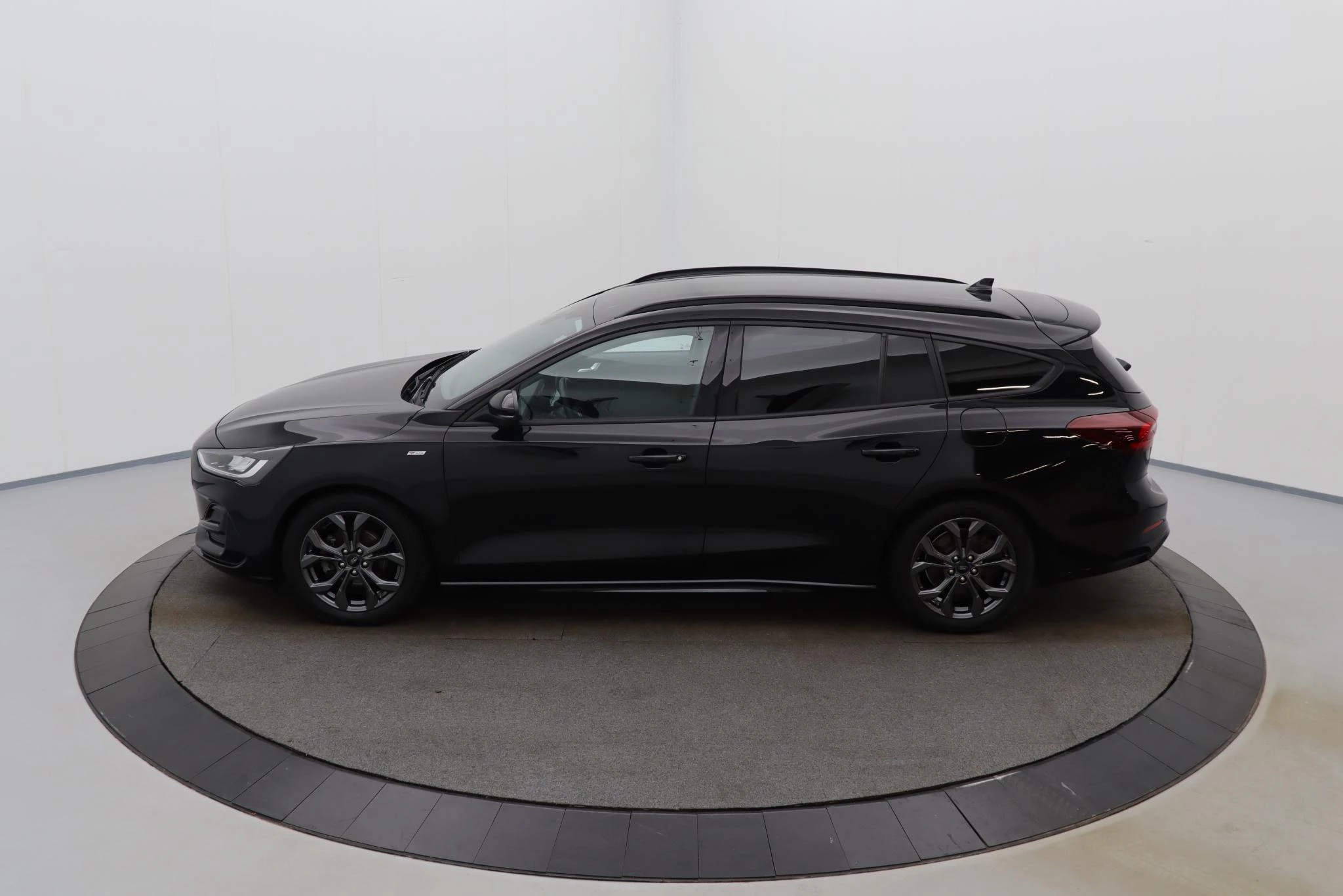 Ford Focus Clipper ST Line - Winterpack