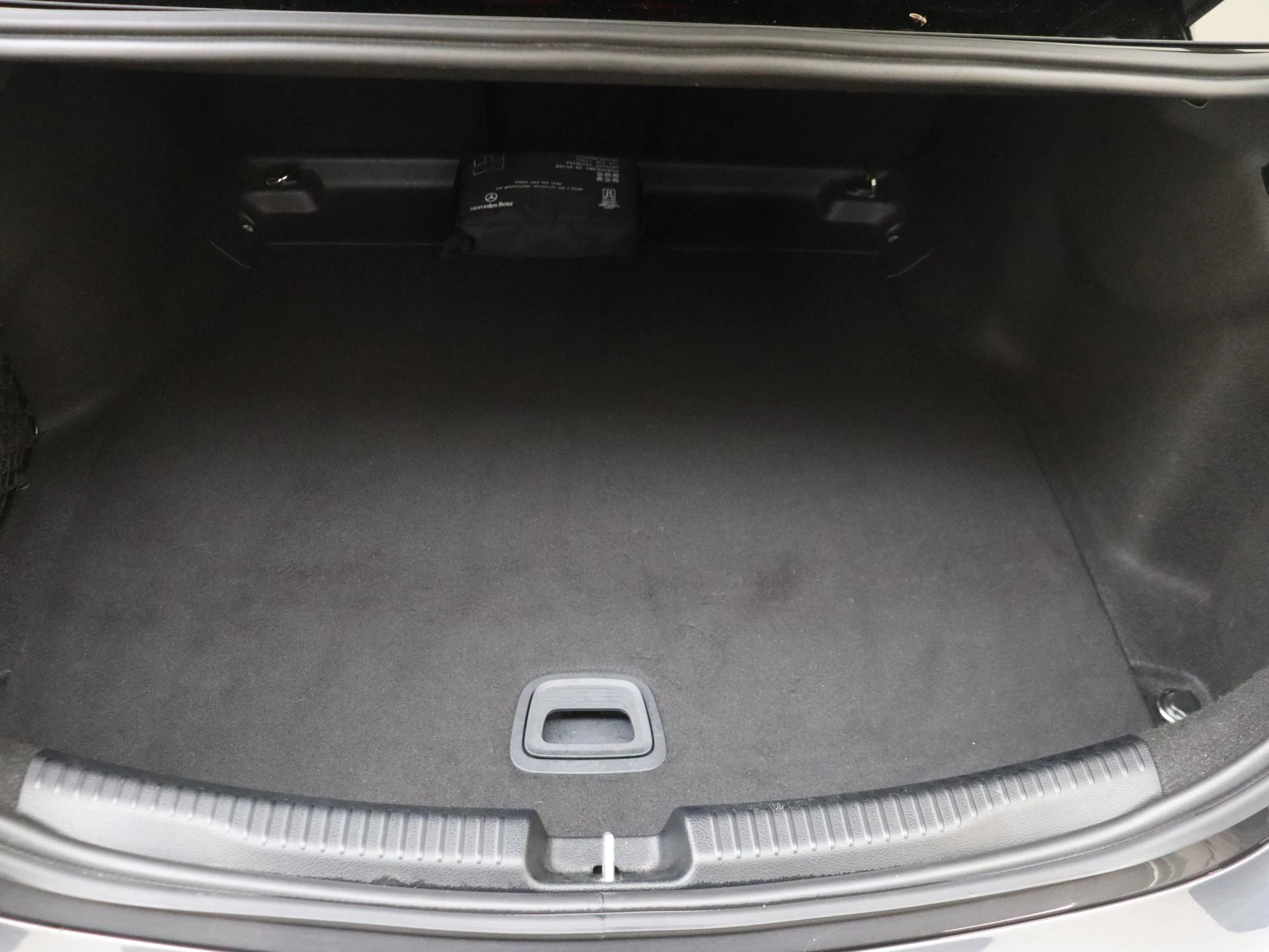 Mercedes-Benz C-Klasse 180 AMG Line