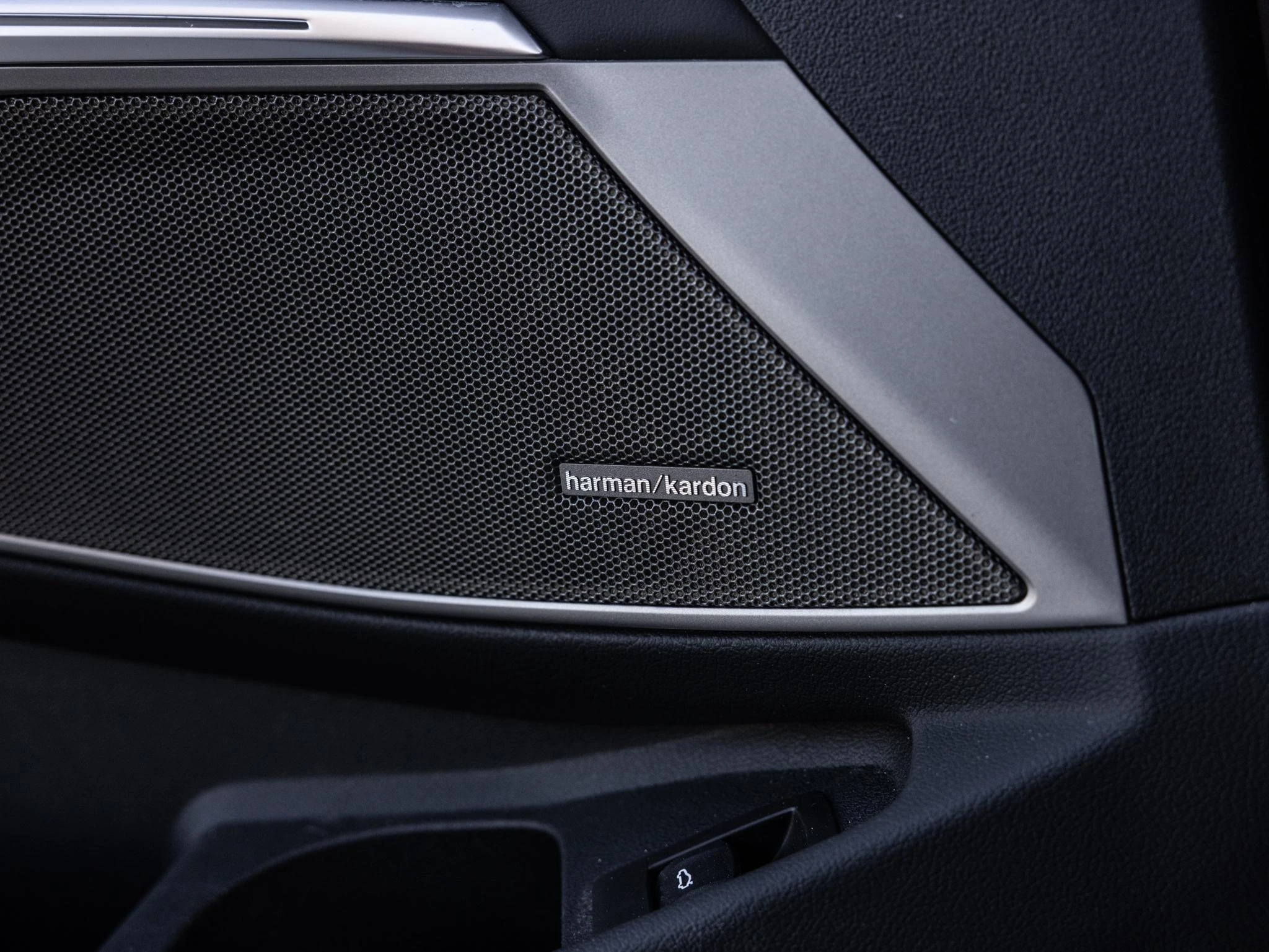 BMW-M3-image-33