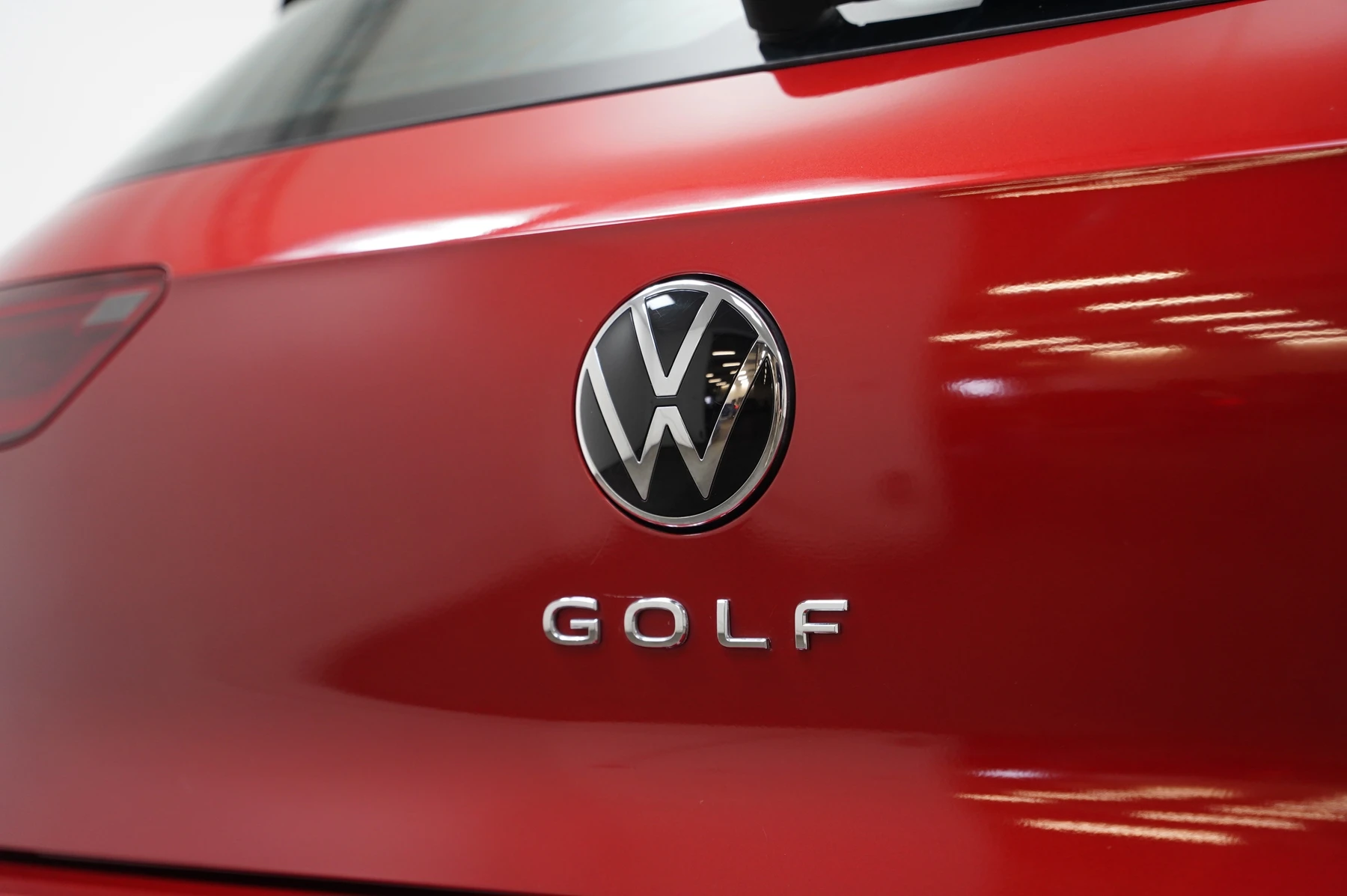 Volkswagen-Golf-image-37
