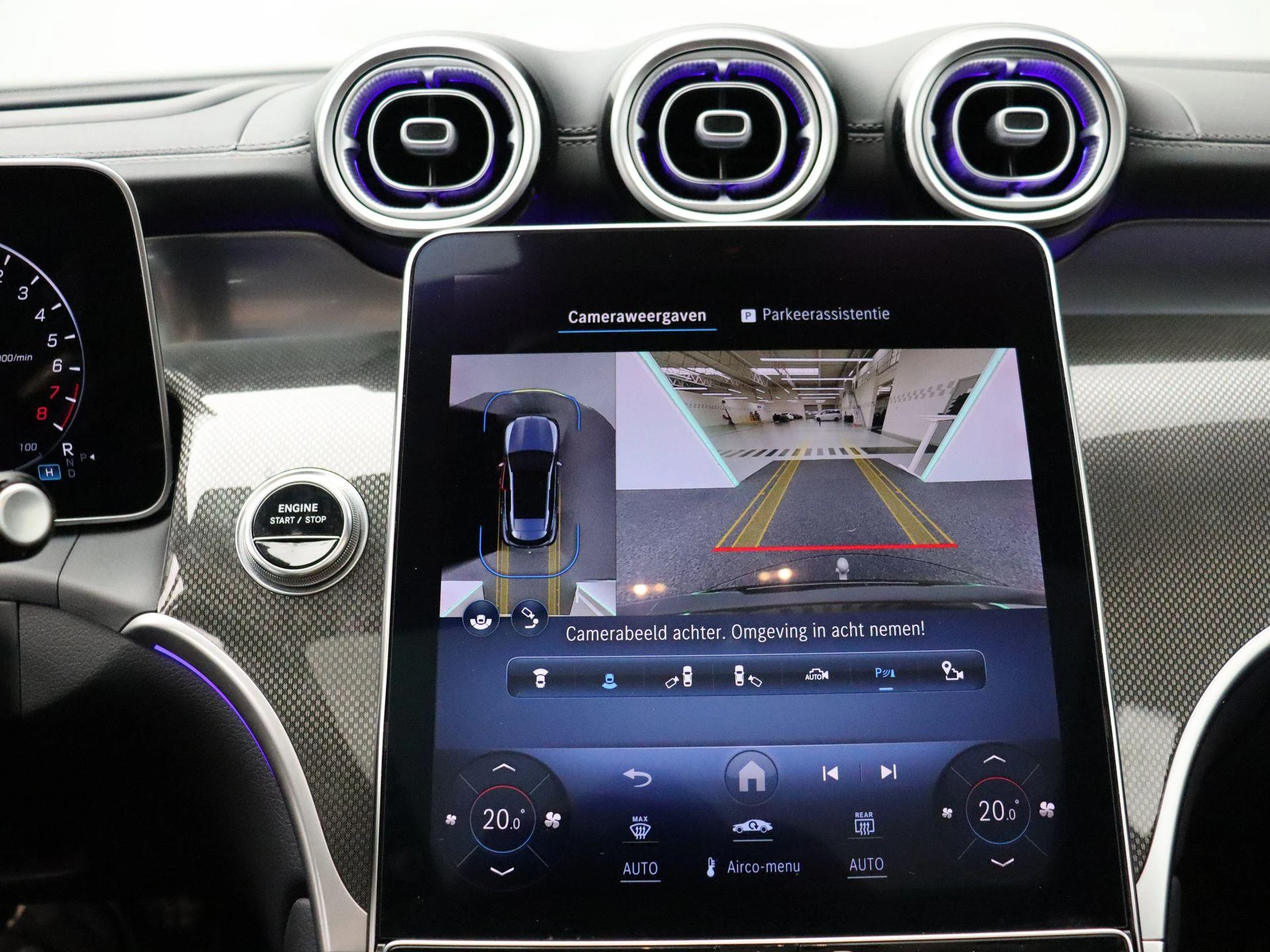 Mercedes-Benz-GLC-image-16