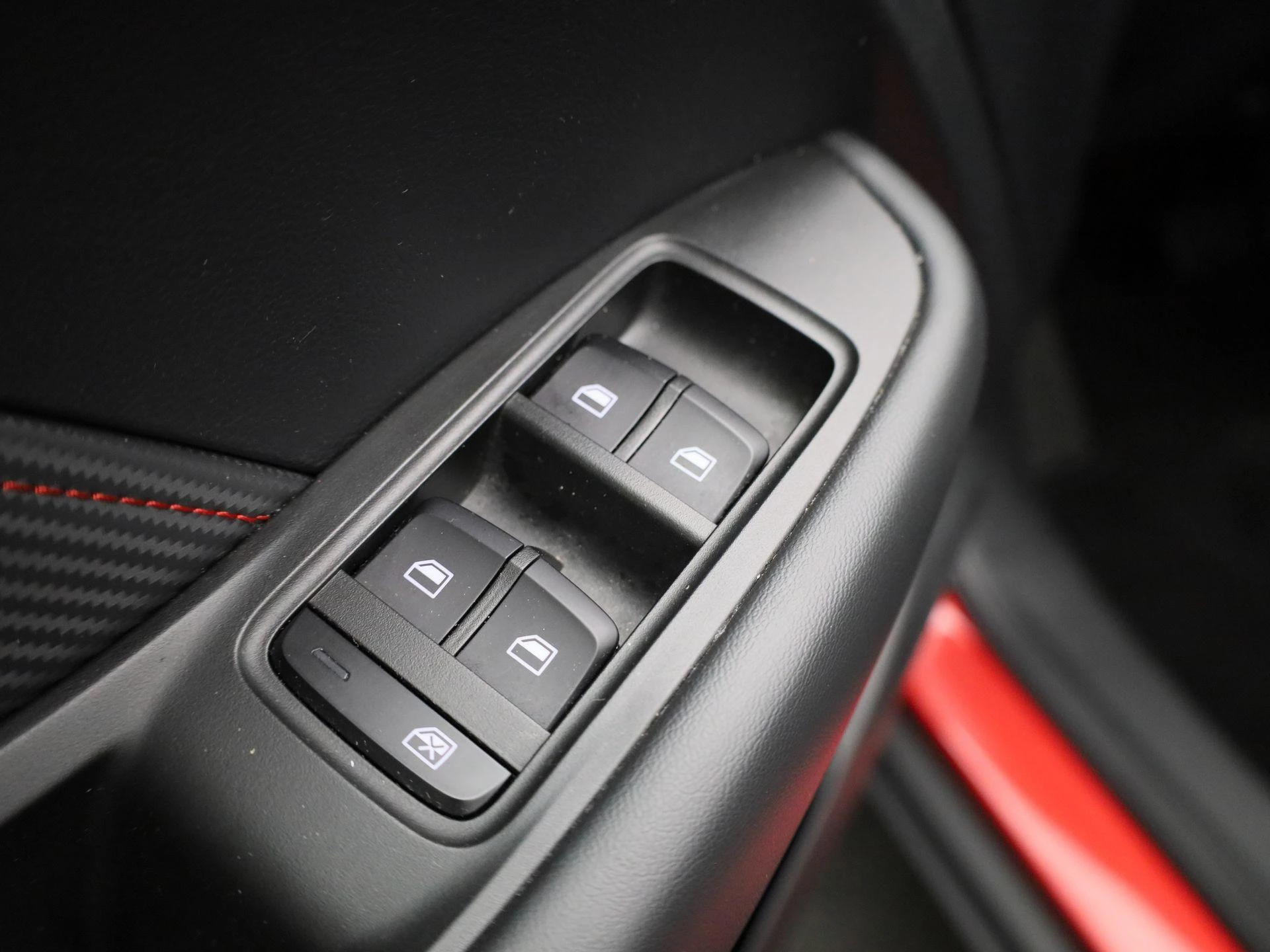MG-ZS EV-image-27