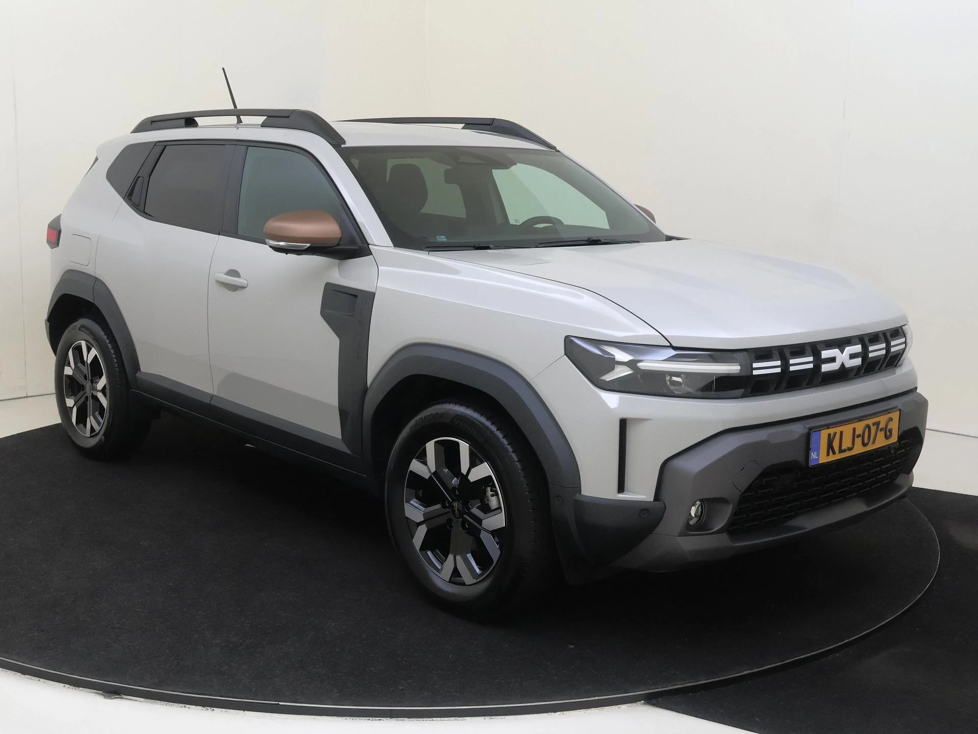 Dacia-Duster-image-1