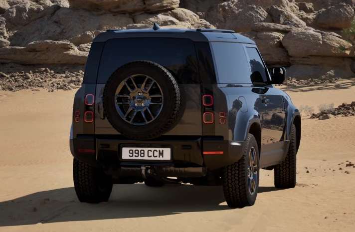 Land Rover-Defender-image-2