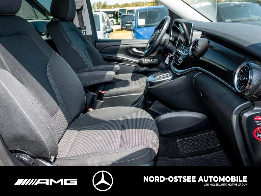 Mercedes-Benz V-Klasse 300 MBUX AHK LED 2x SCHIEBETÜR KAMERA TEMPOMAT