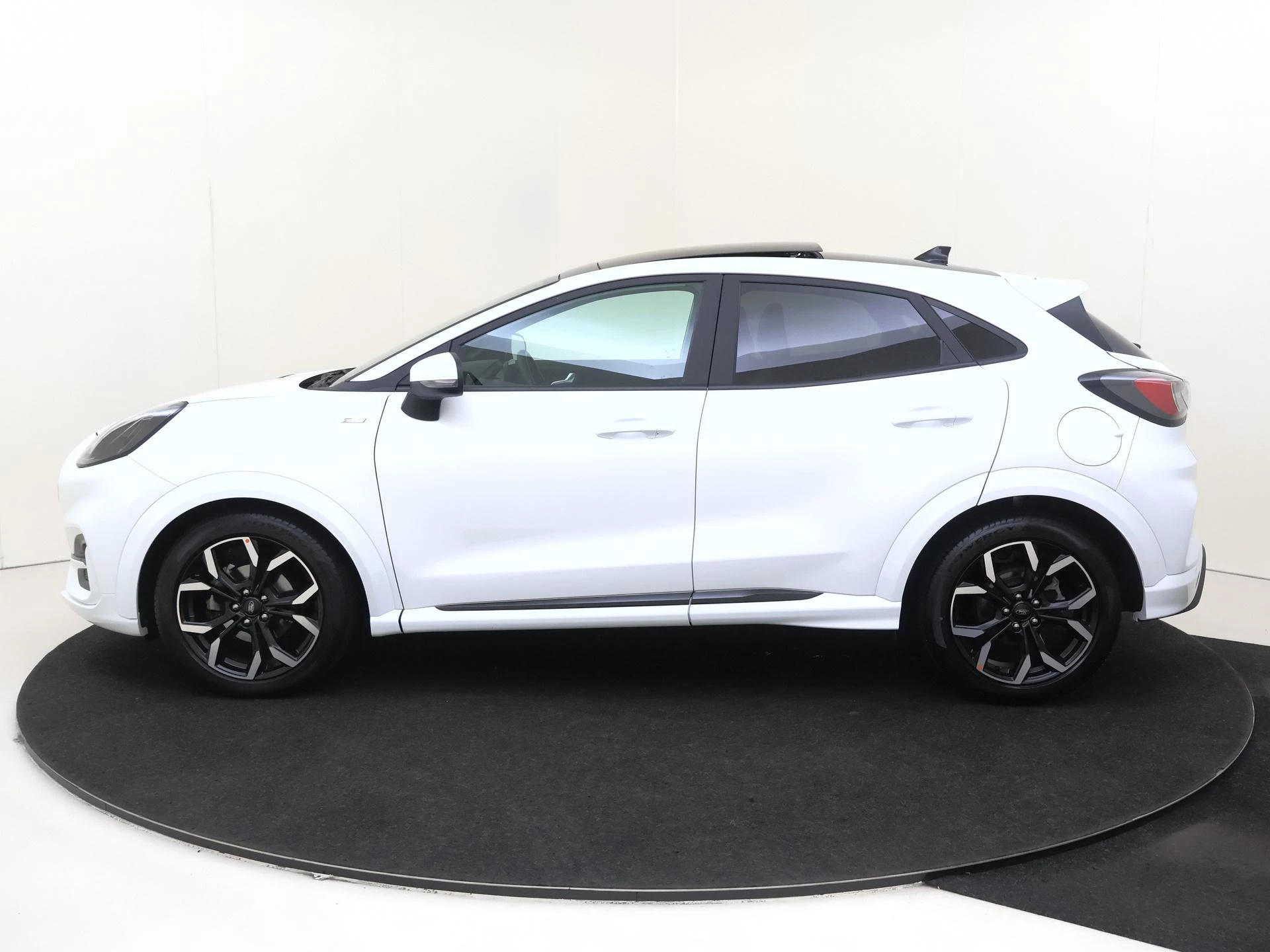 Ford Puma 1.0 EcoBoost Hybrid ST-Line X