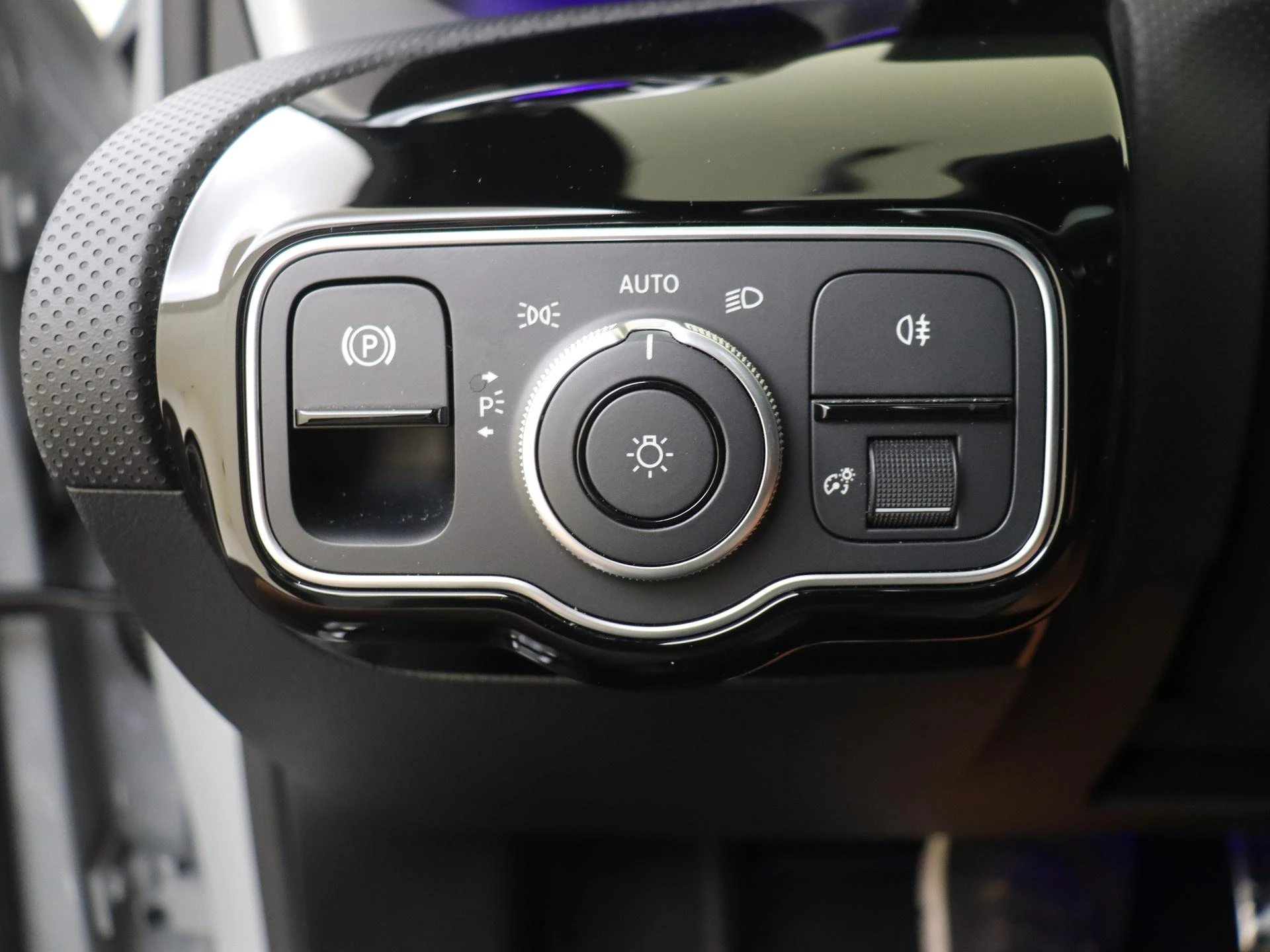 Mercedes-Benz-A-Klasse-image-25