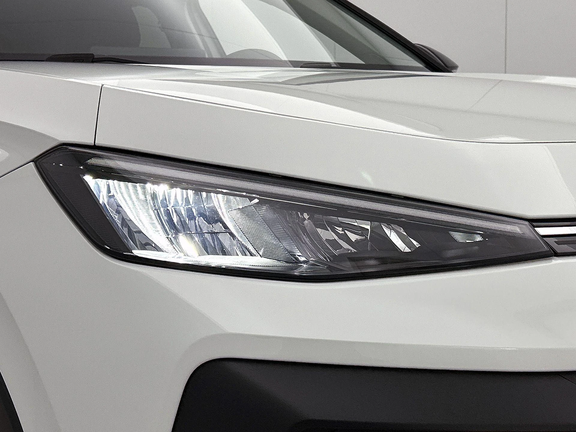 Volkswagen-T-Roc-image-27