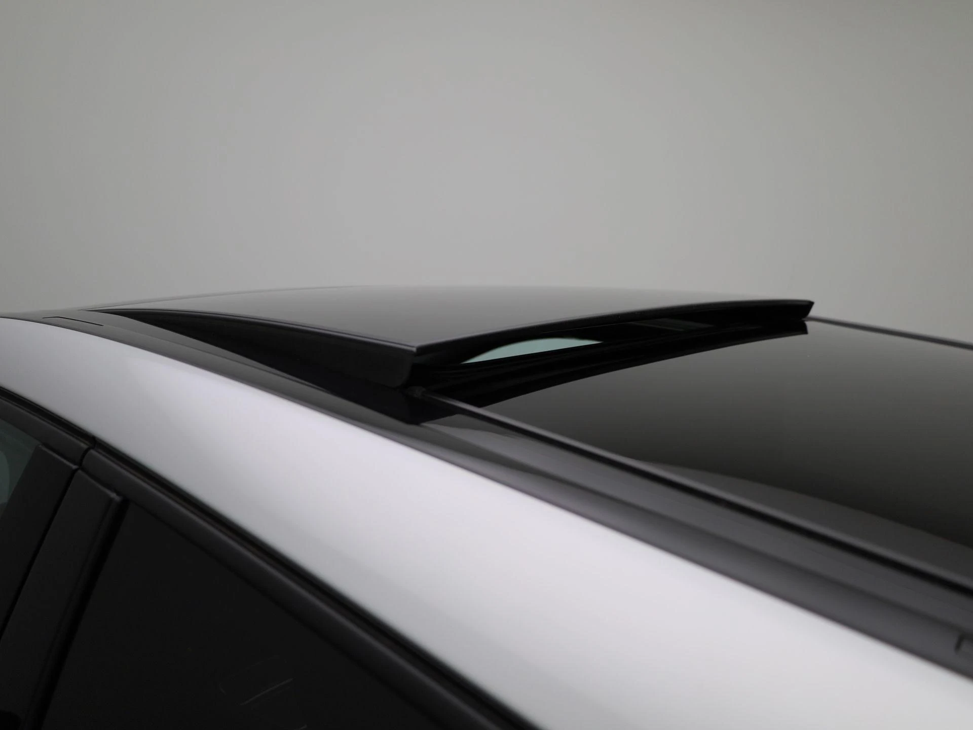 Mercedes-Benz-B-Klasse-image-36