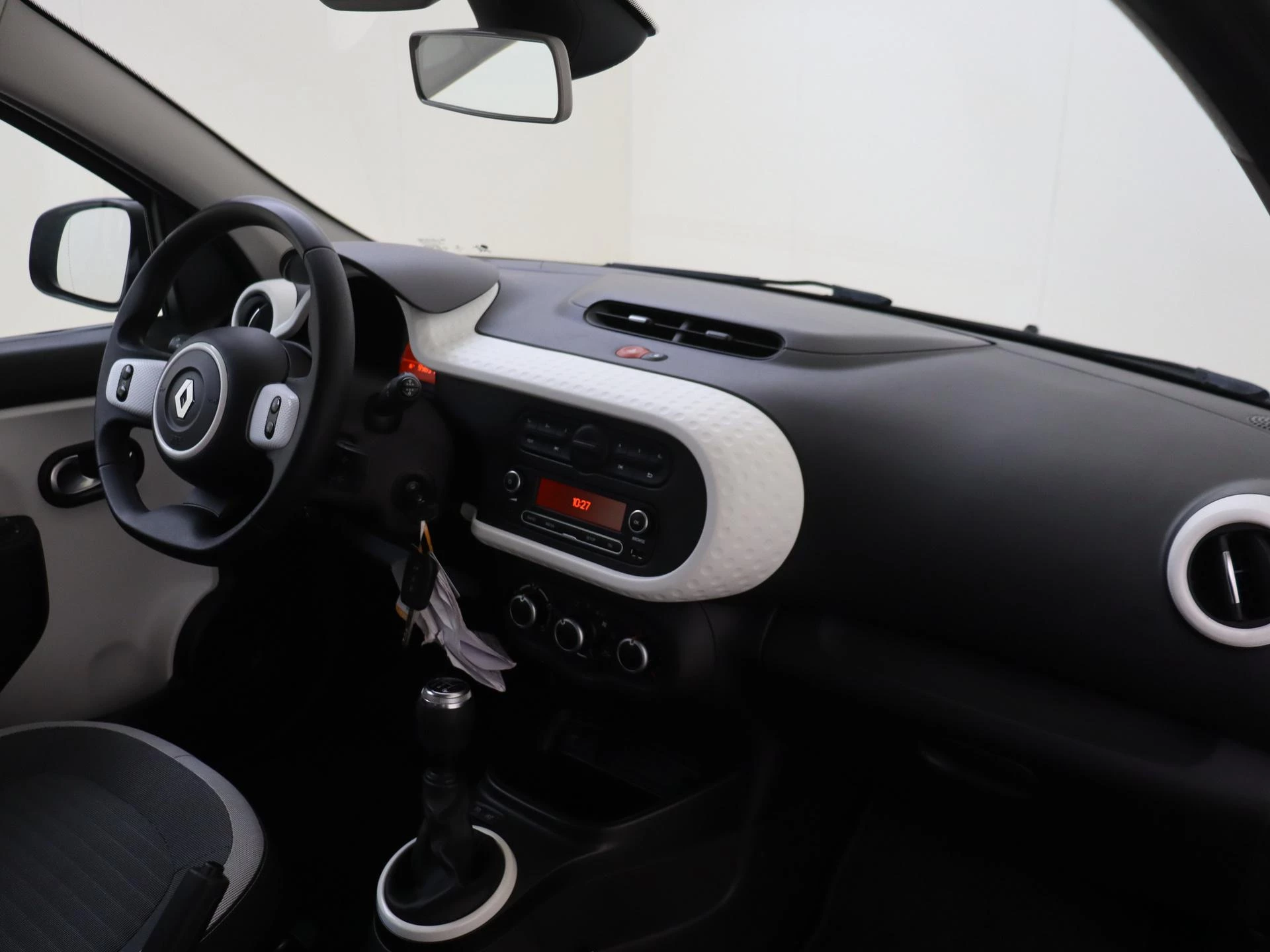 Renault-Twingo-image-6