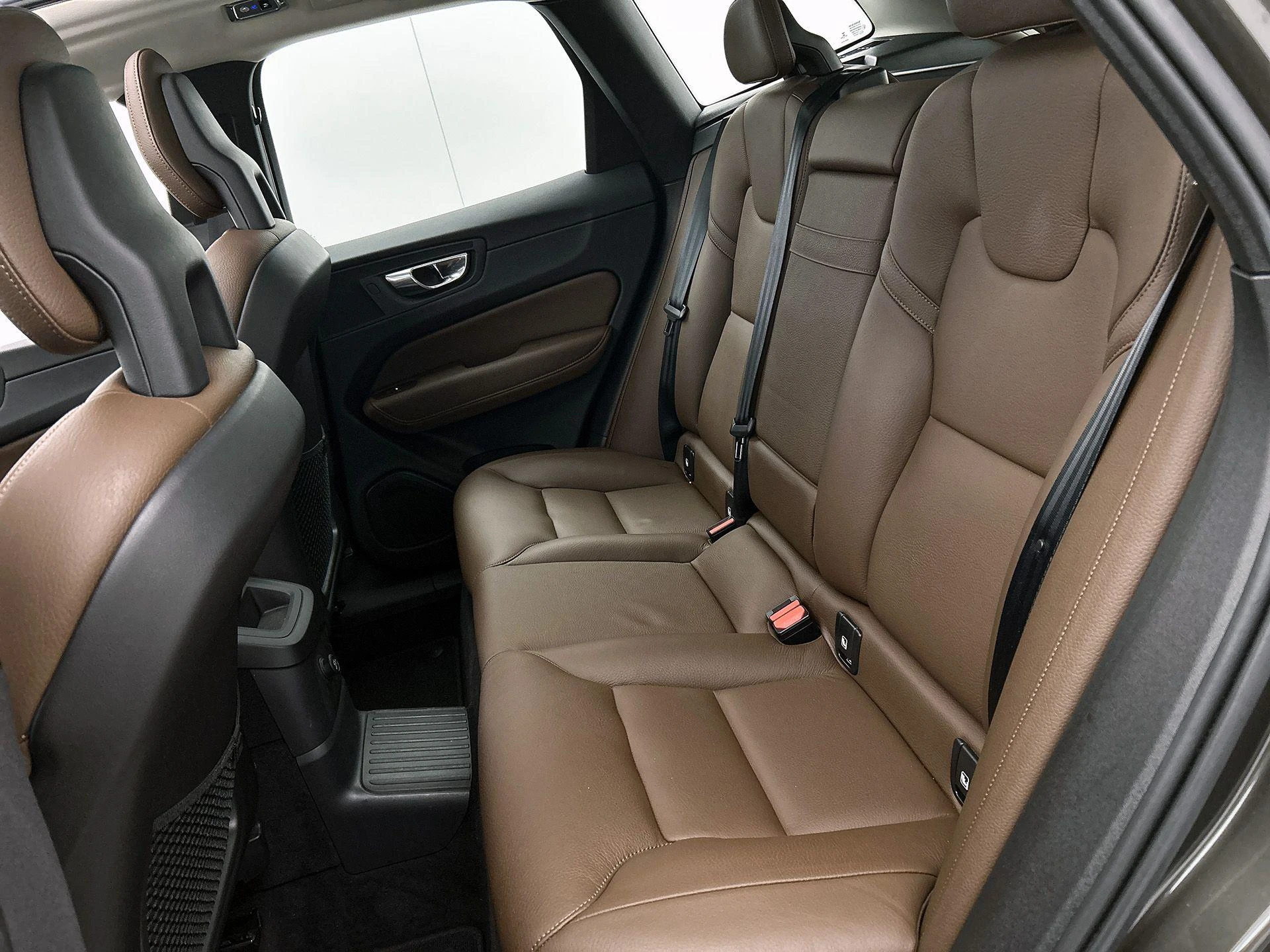 Volvo-XC60-image-26