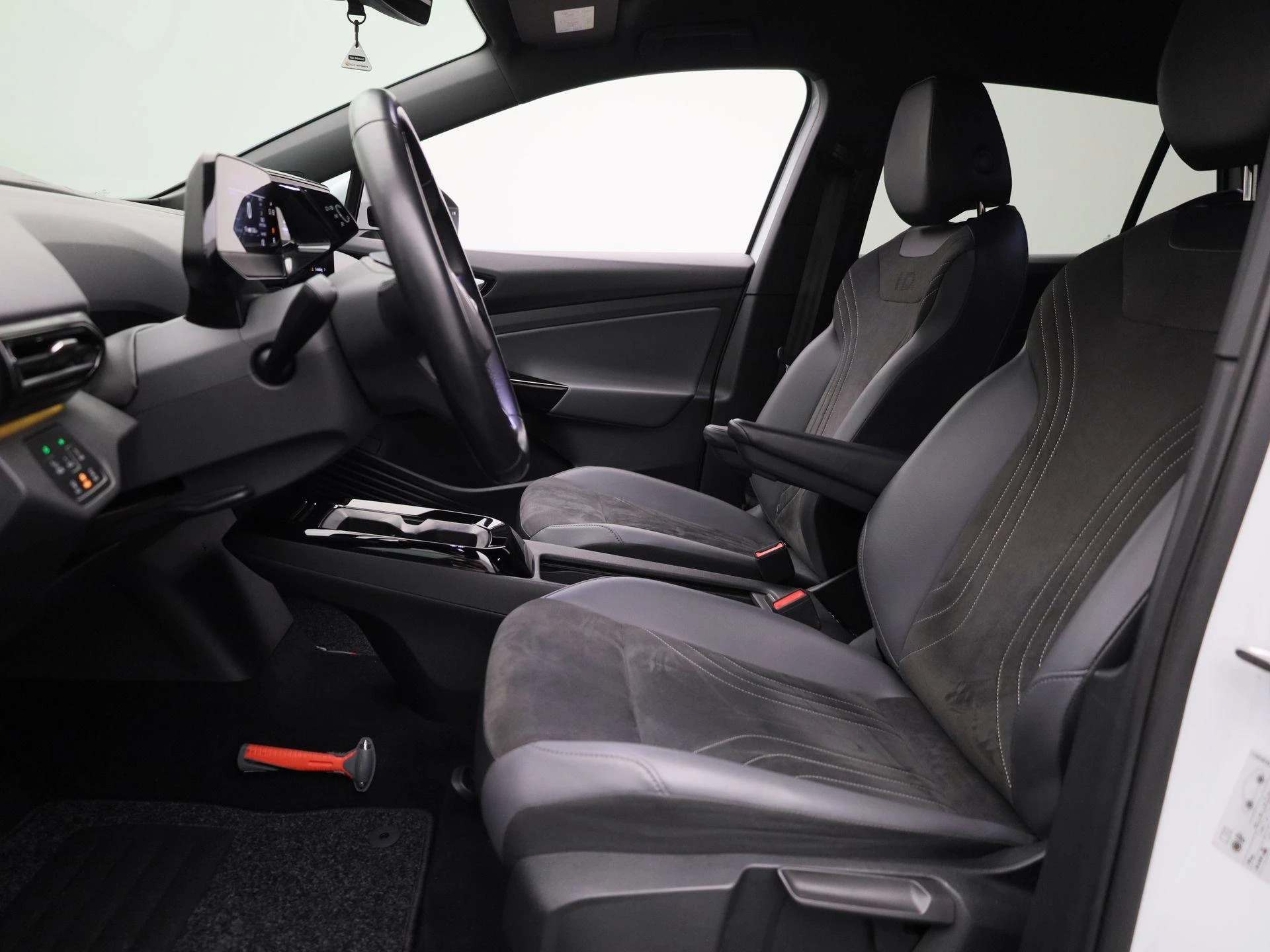 Volkswagen-ID.4-image-10