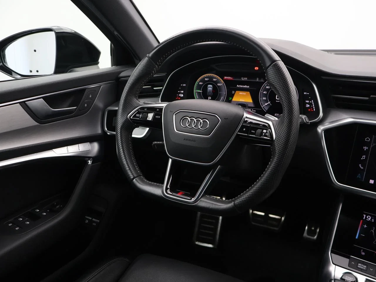 Audi-A6-image-11