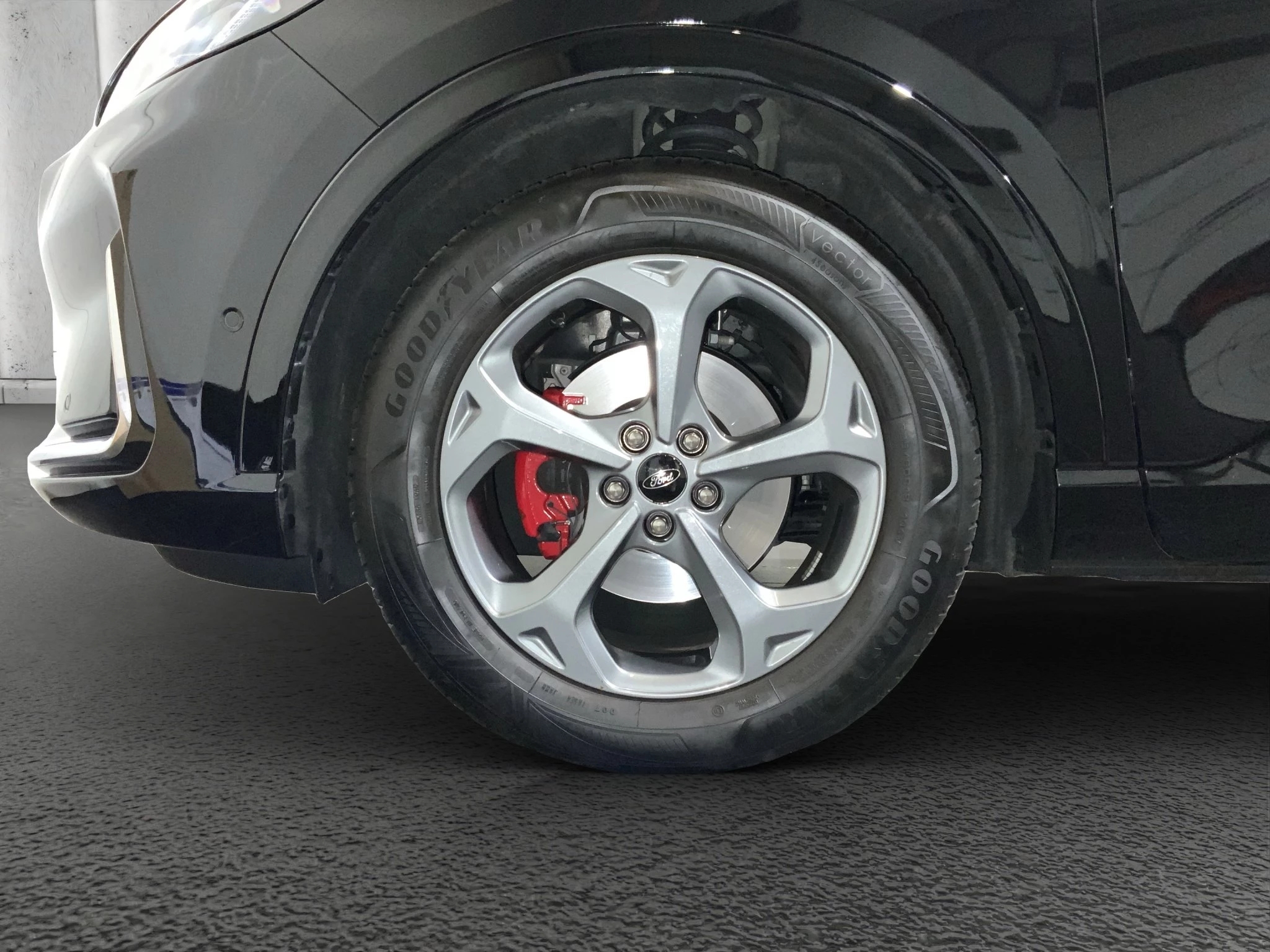 Ford-Kuga-image-8