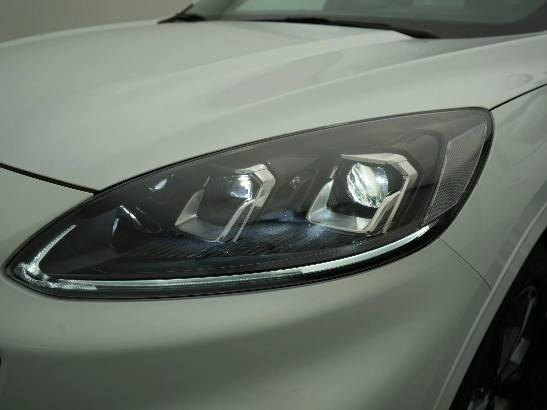 Ford-Kuga-image-22
