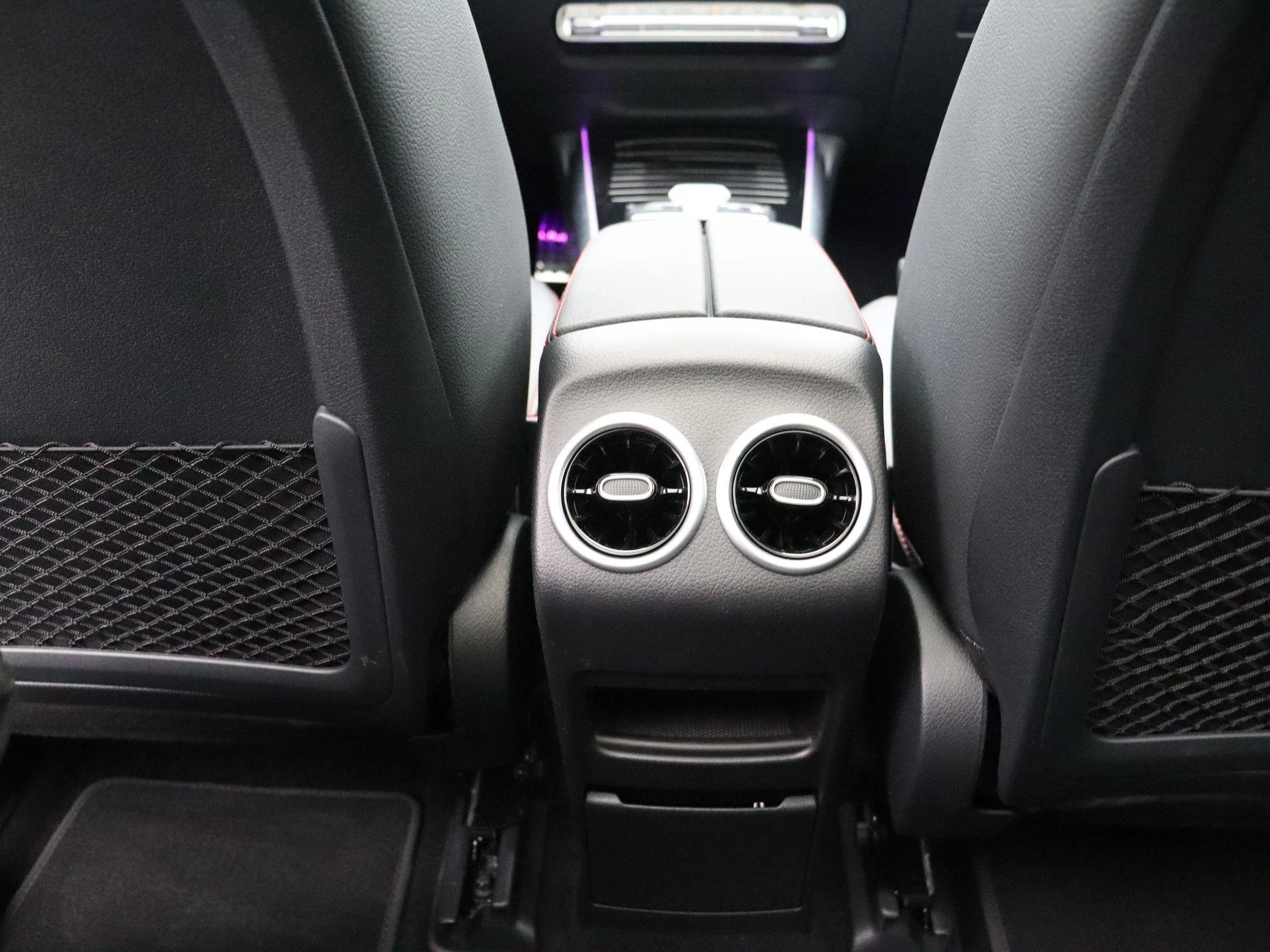 Mercedes-Benz EQA 250+ Star Edition + AMG + PANO DAK + BURMESTER + TREKHAAK + HEAD UP