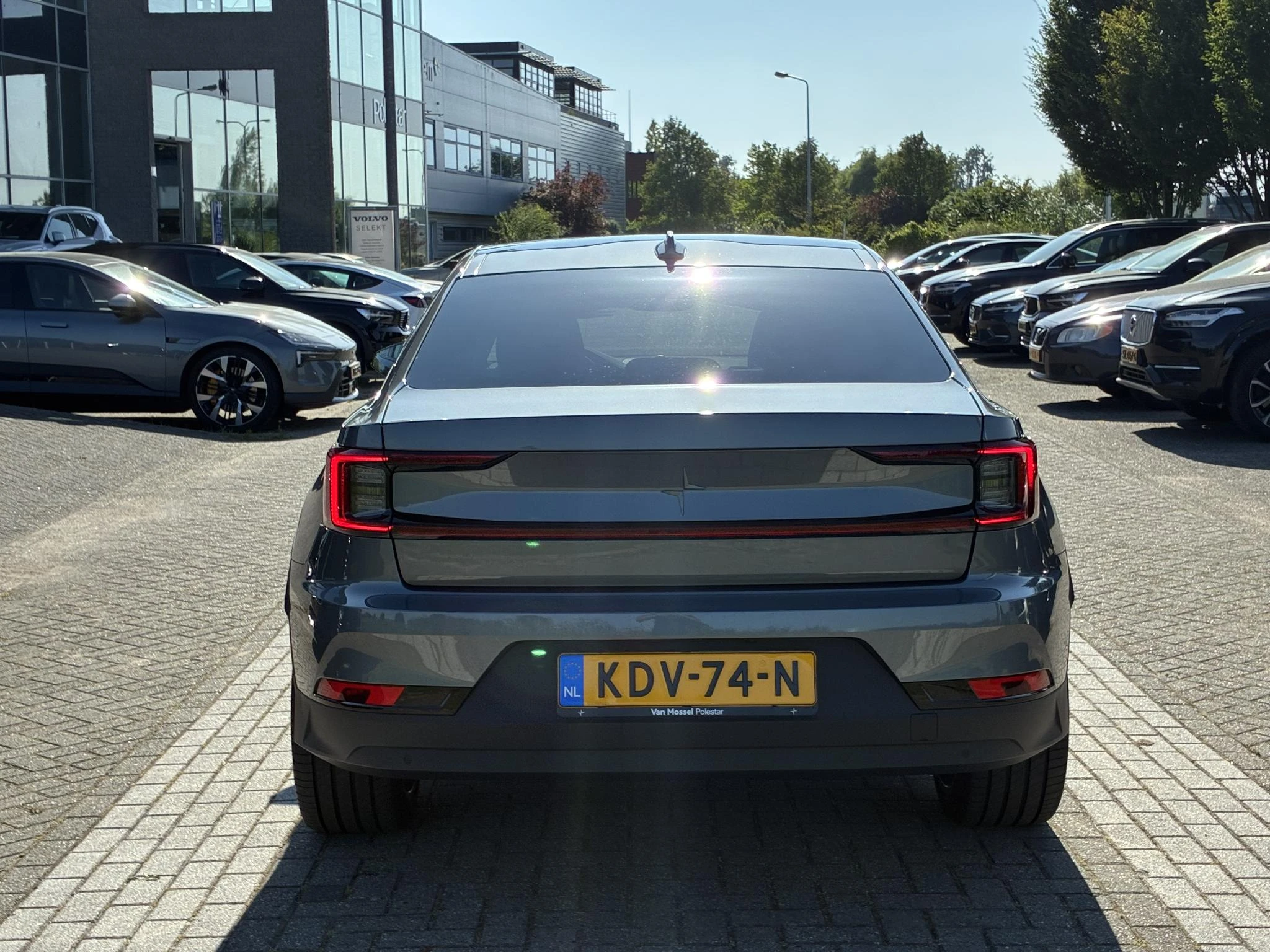 Polestar 2 Long Range Single Motor Plus 82 kWh