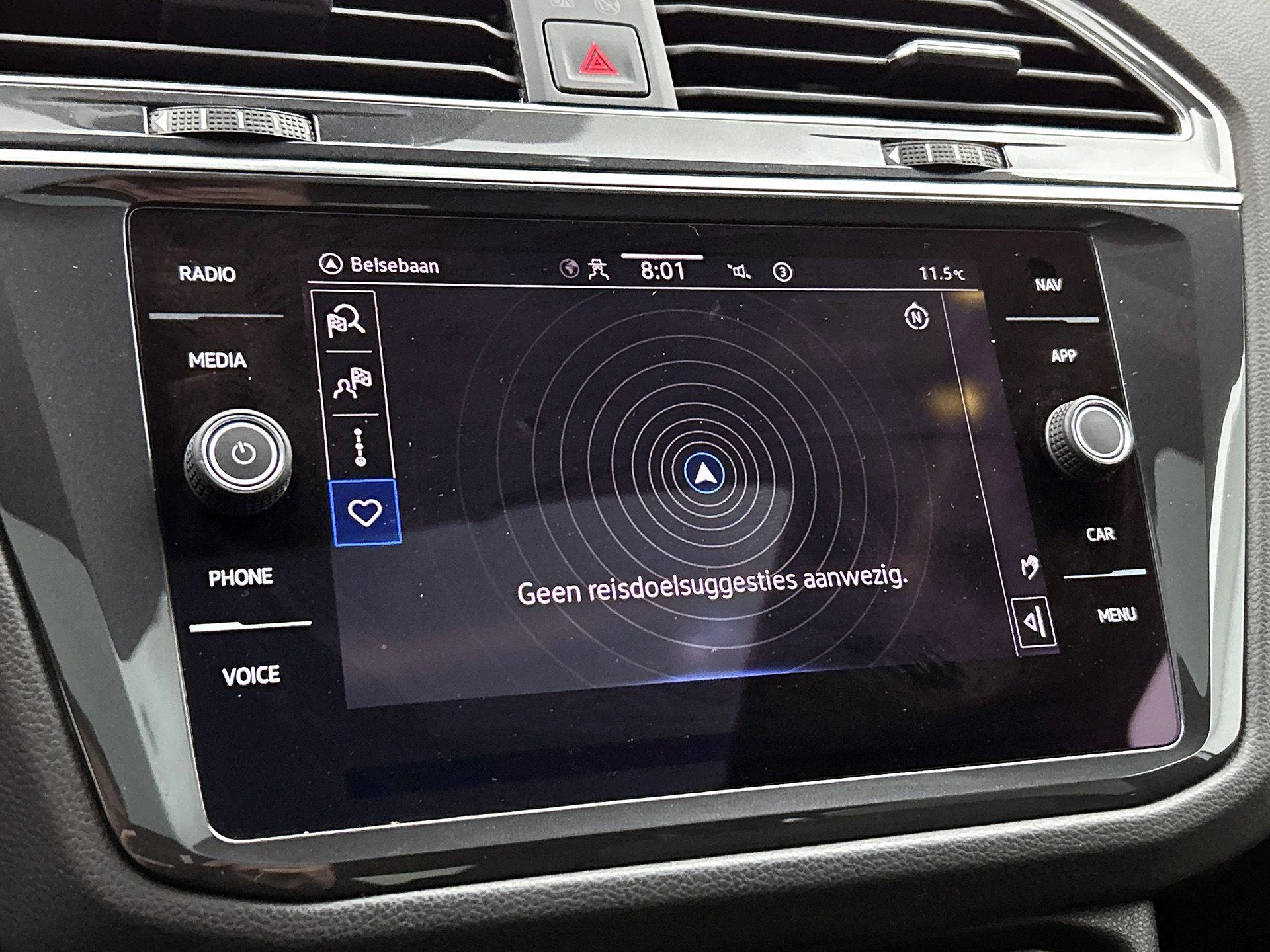 Volkswagen-Tiguan-image-27
