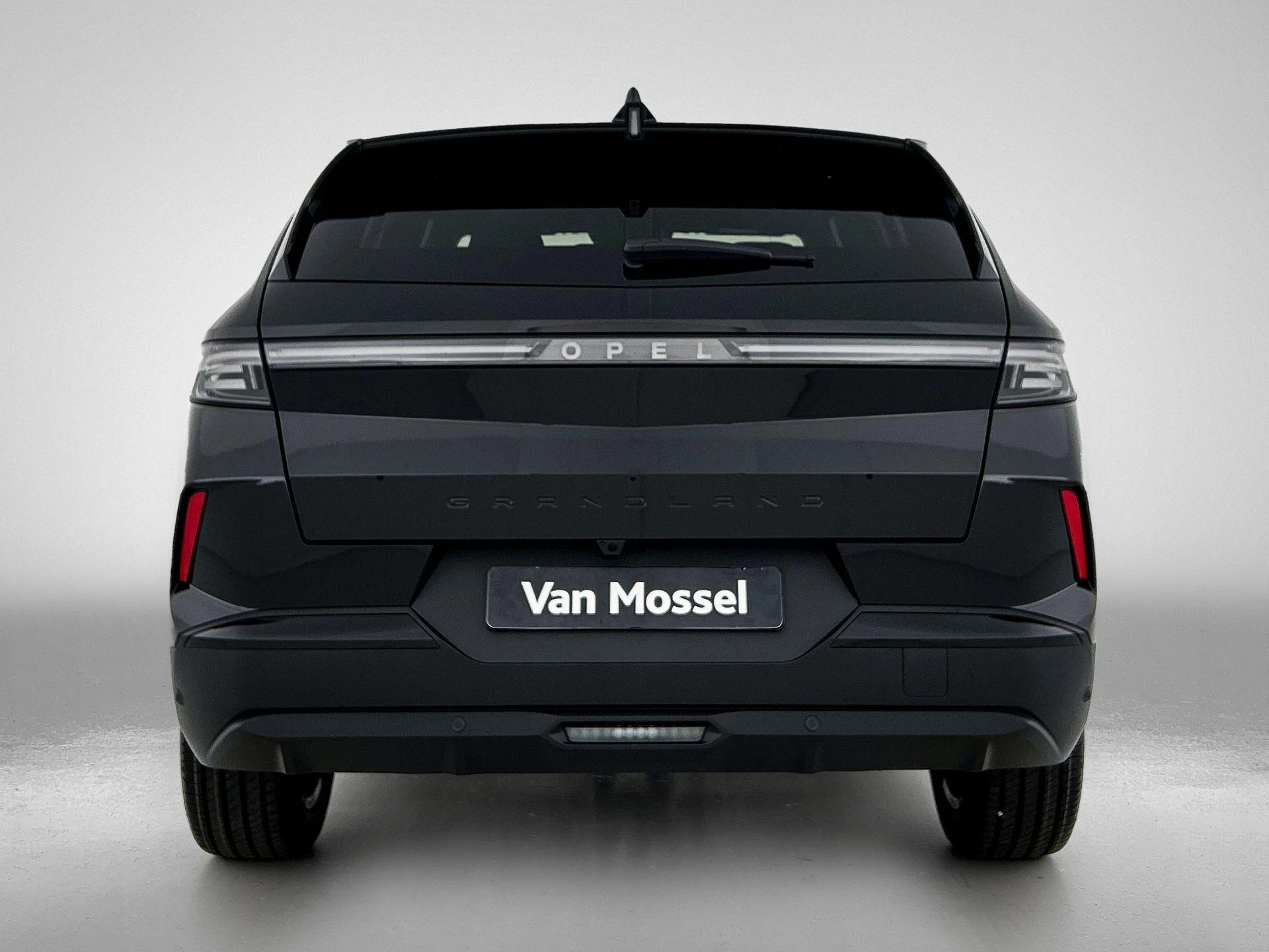 Opel-Grandland-image-2