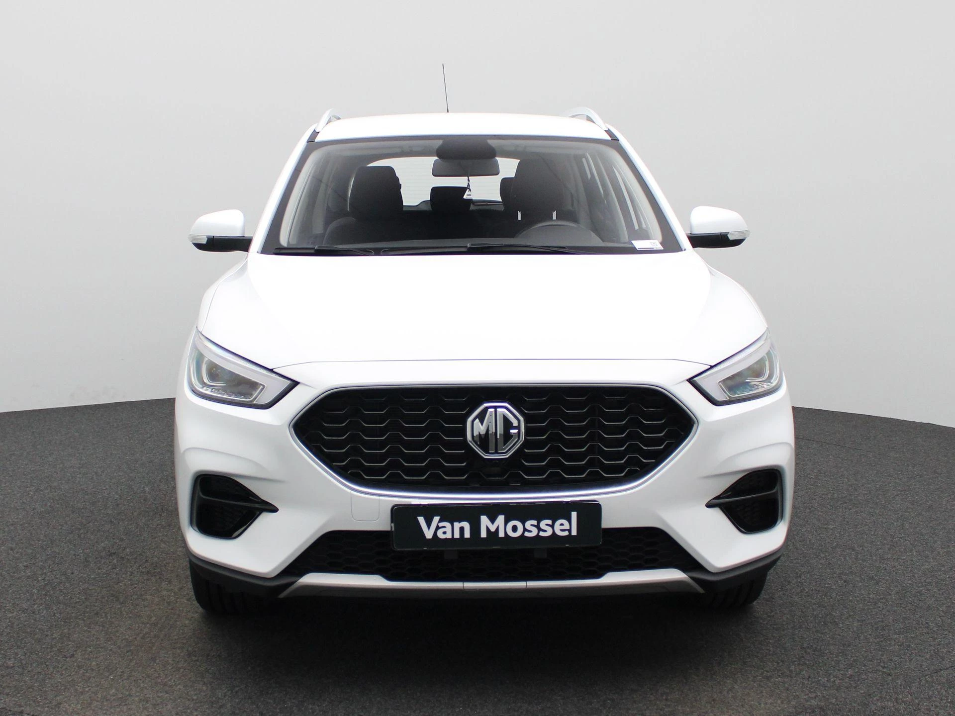 MG-ZS-image-2