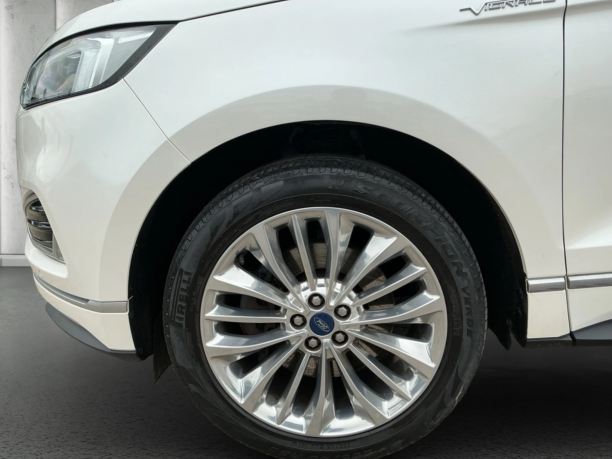 Ford Edge 2.0 EcoBlue Vignale 4x4 S/S (EURO 6d-TEMP)