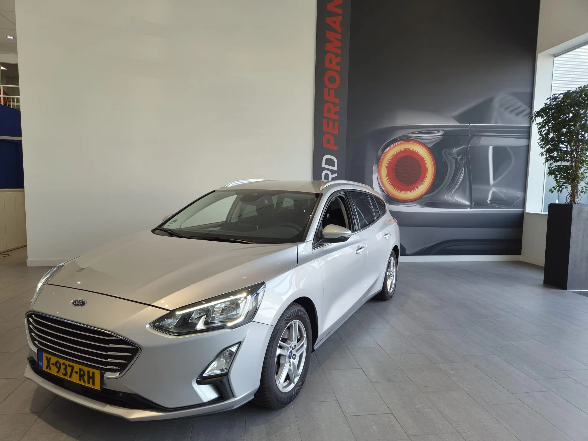 Ford-Focus-image-2