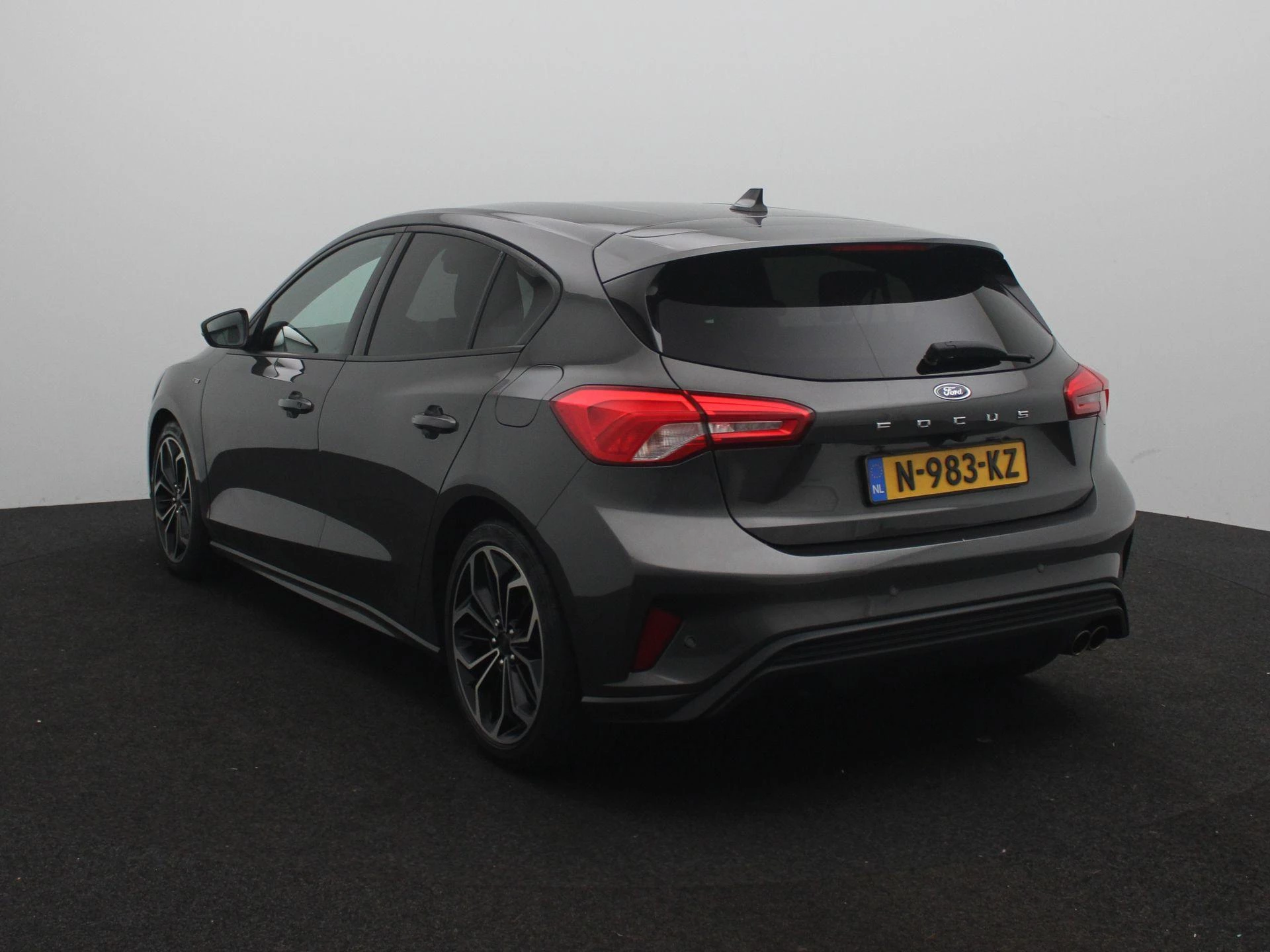 Ford-Focus-image-2