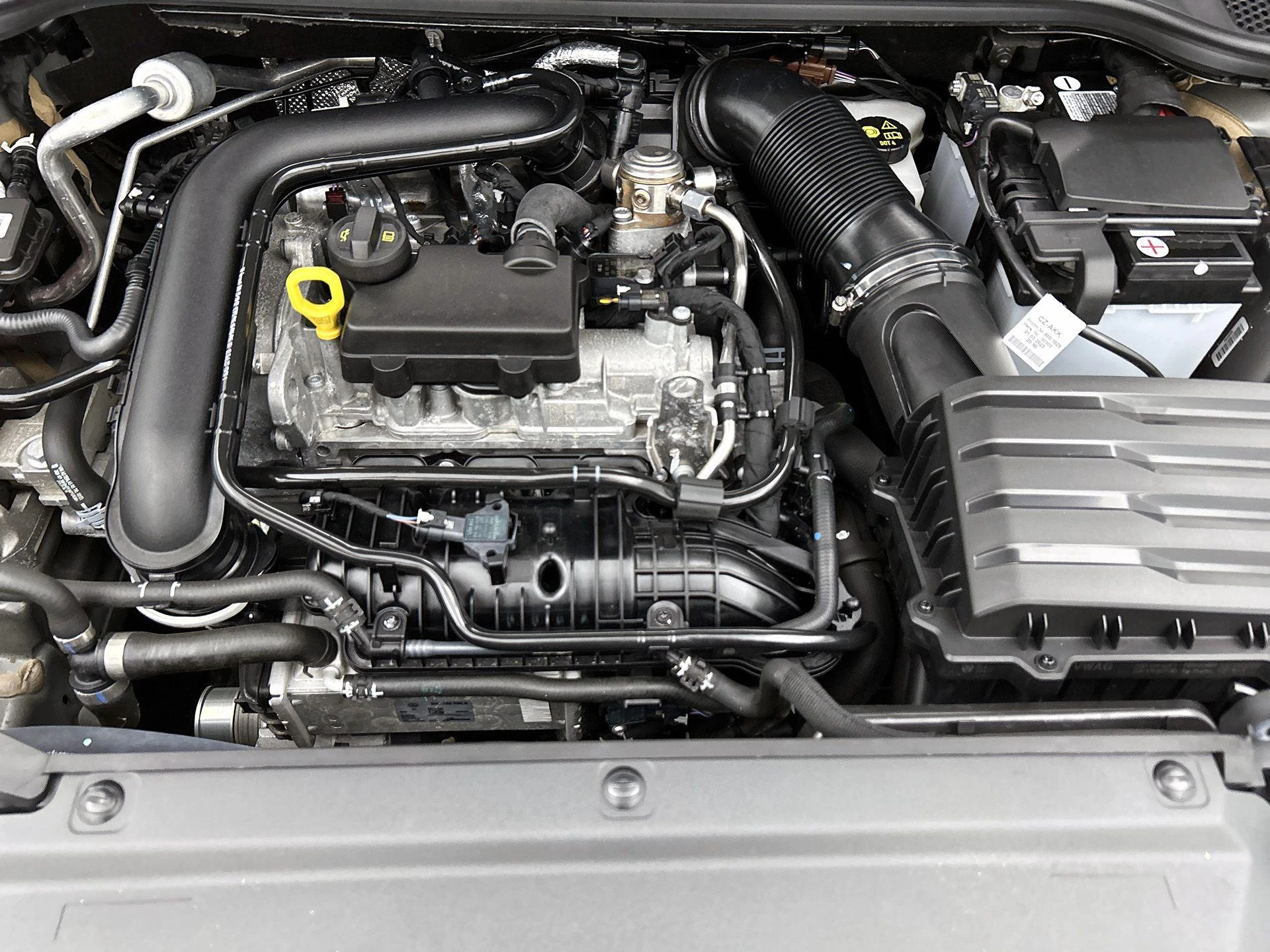 SEAT-Arona-image-24