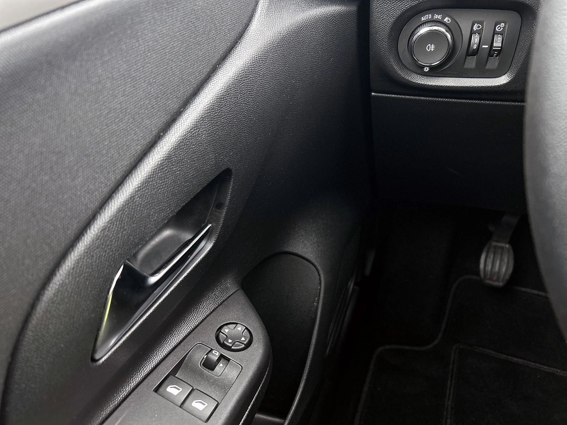 Opel-Corsa-image-28
