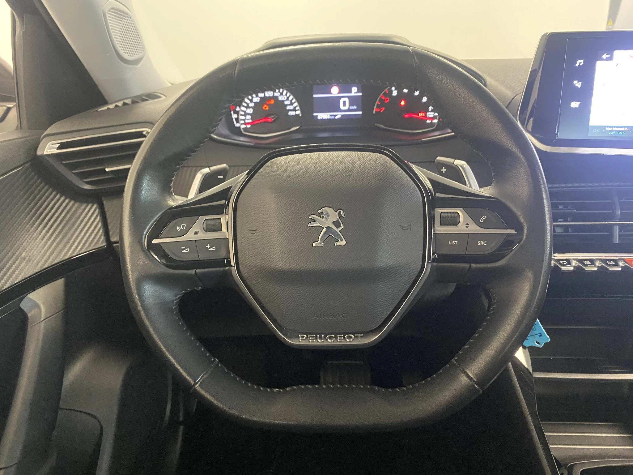 Peugeot-2008-image-9