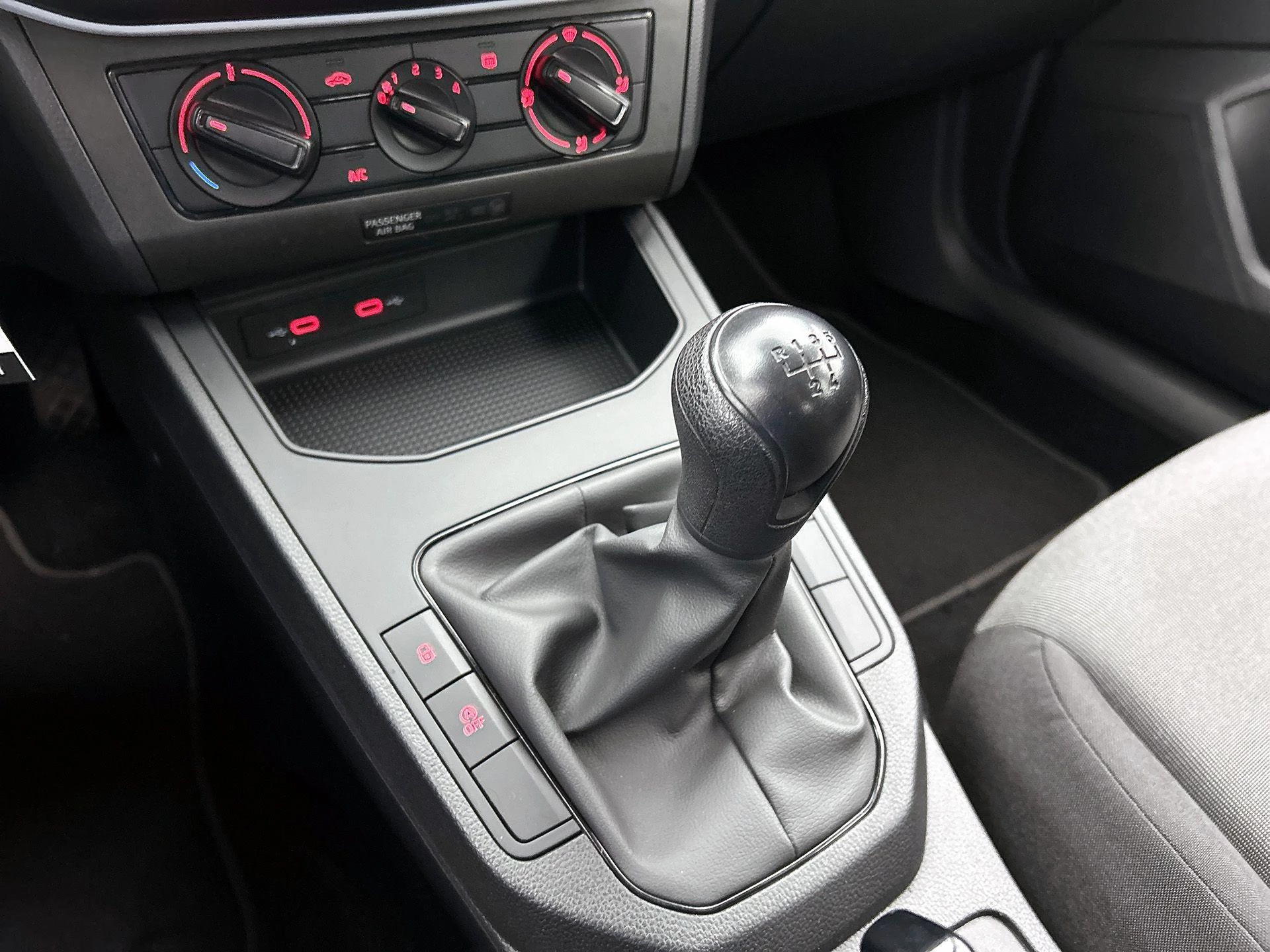 SEAT Ibiza 1.0 MPI Reference