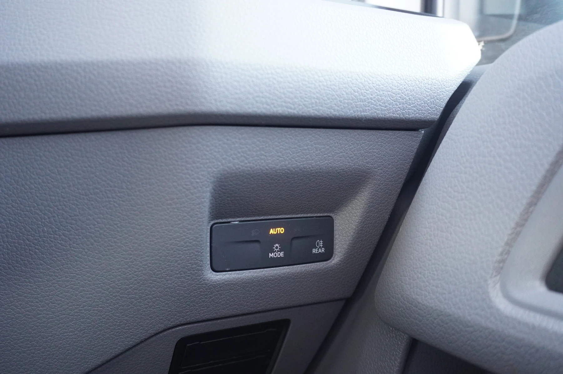 Volkswagen-Crafter-image-40