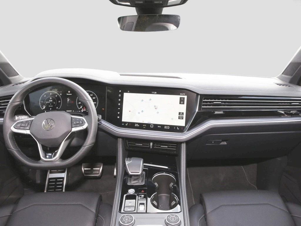 Volkswagen-Touareg-image-11