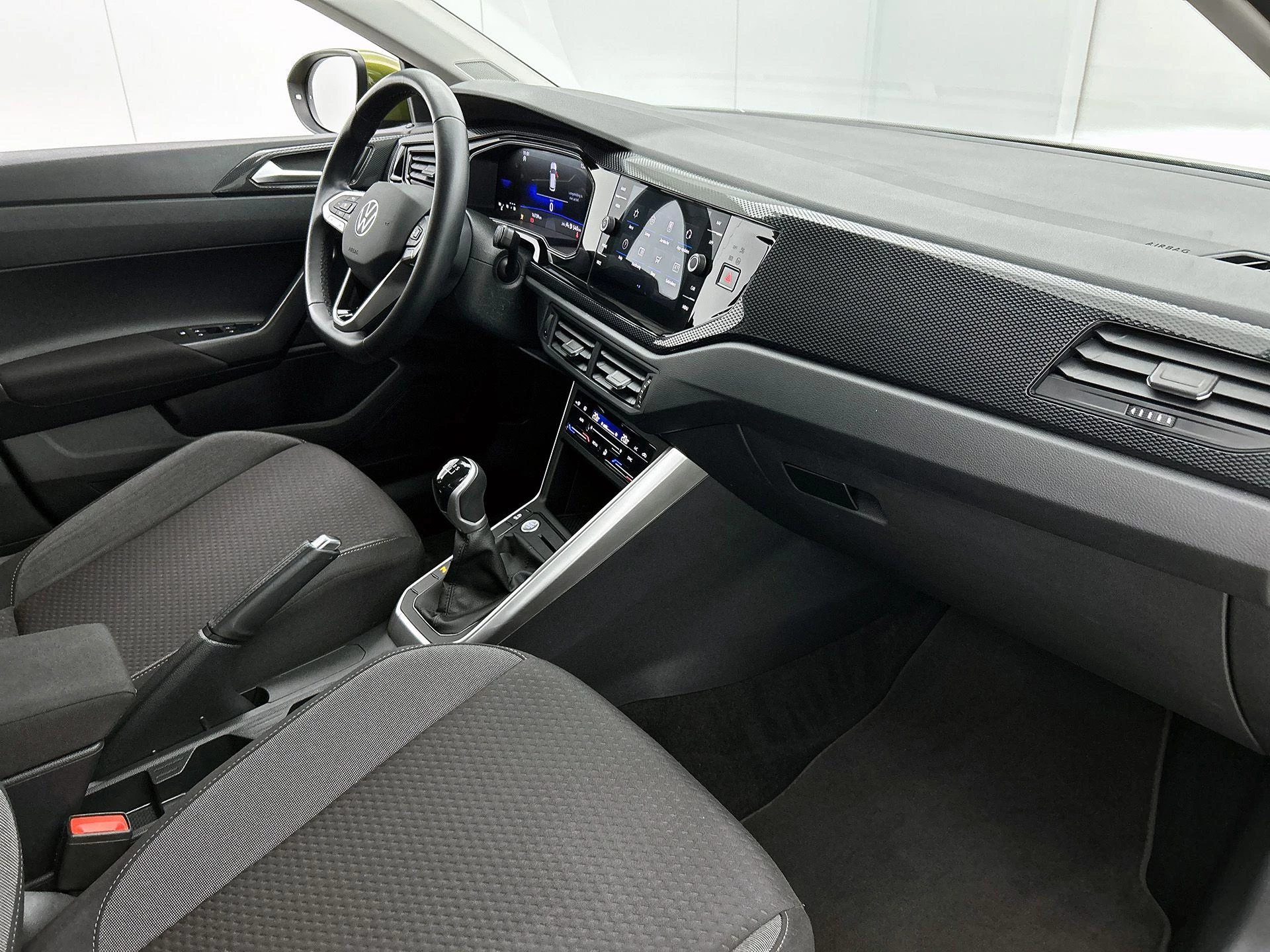 Volkswagen-Taigo-image-15