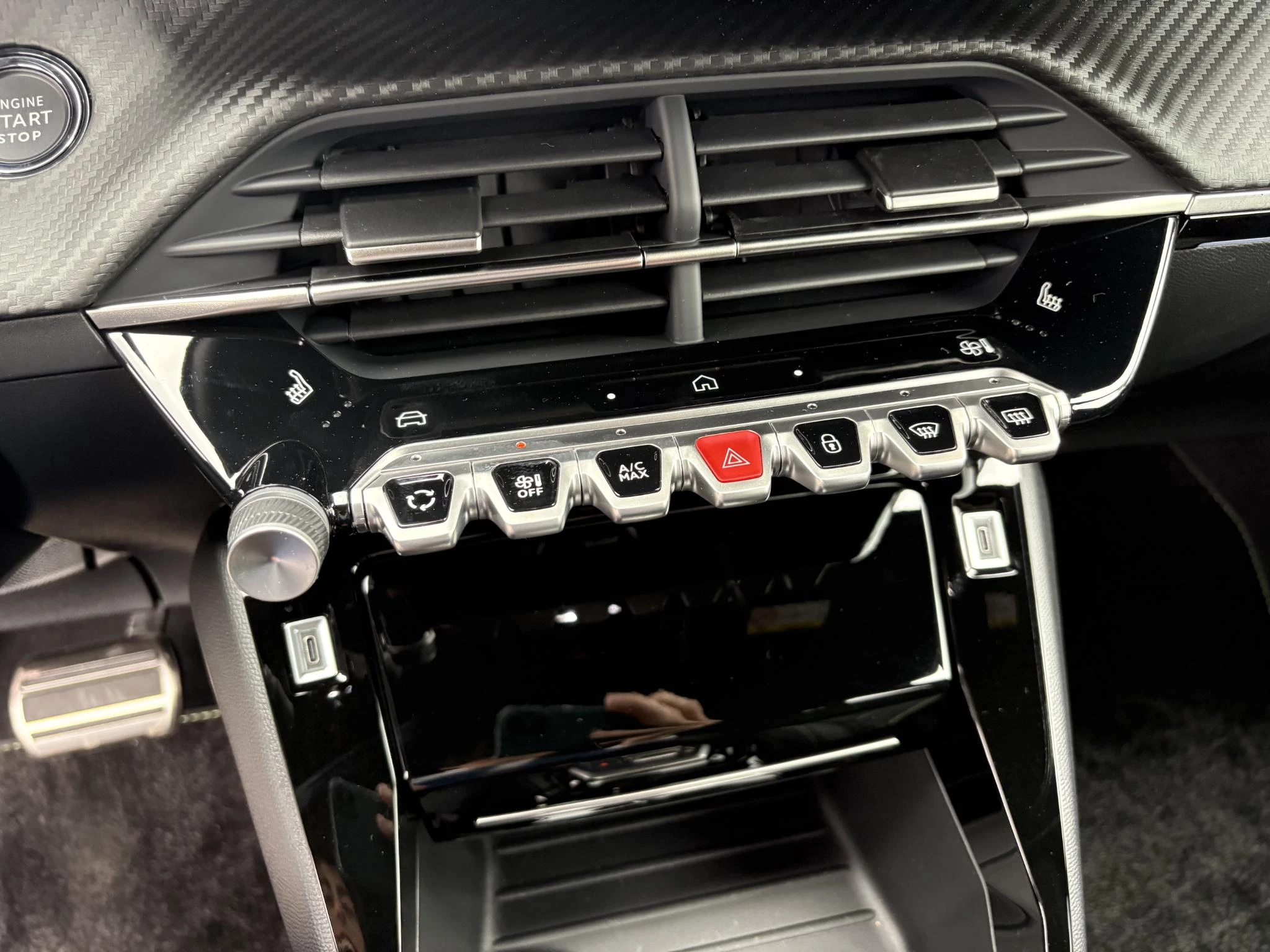 Peugeot 2008 1.2 Hybrid 145 GT