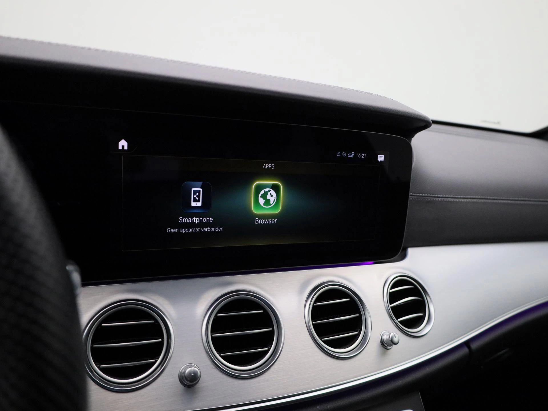 Mercedes-Benz-Classe E-image-27